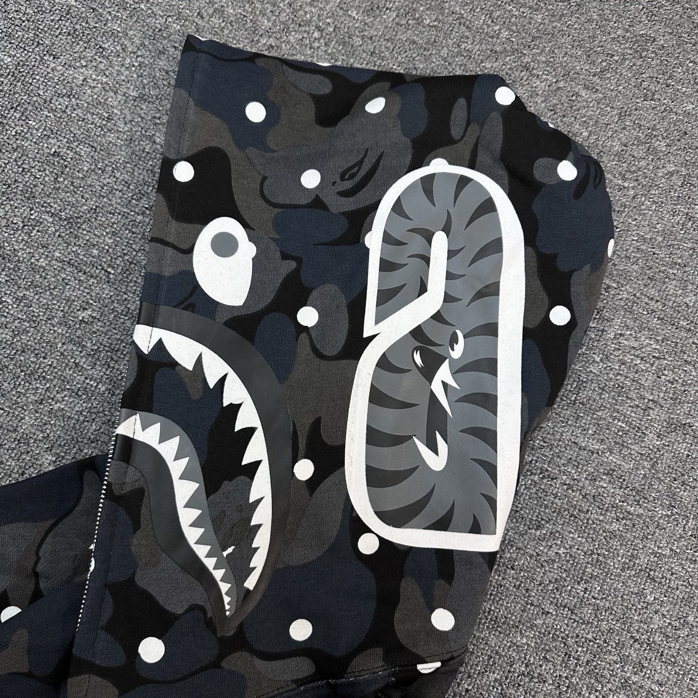 A BATHING APE BAPE SS25 猿人 波点迷彩 拉链外套 男女同款B0-1l80-115-302