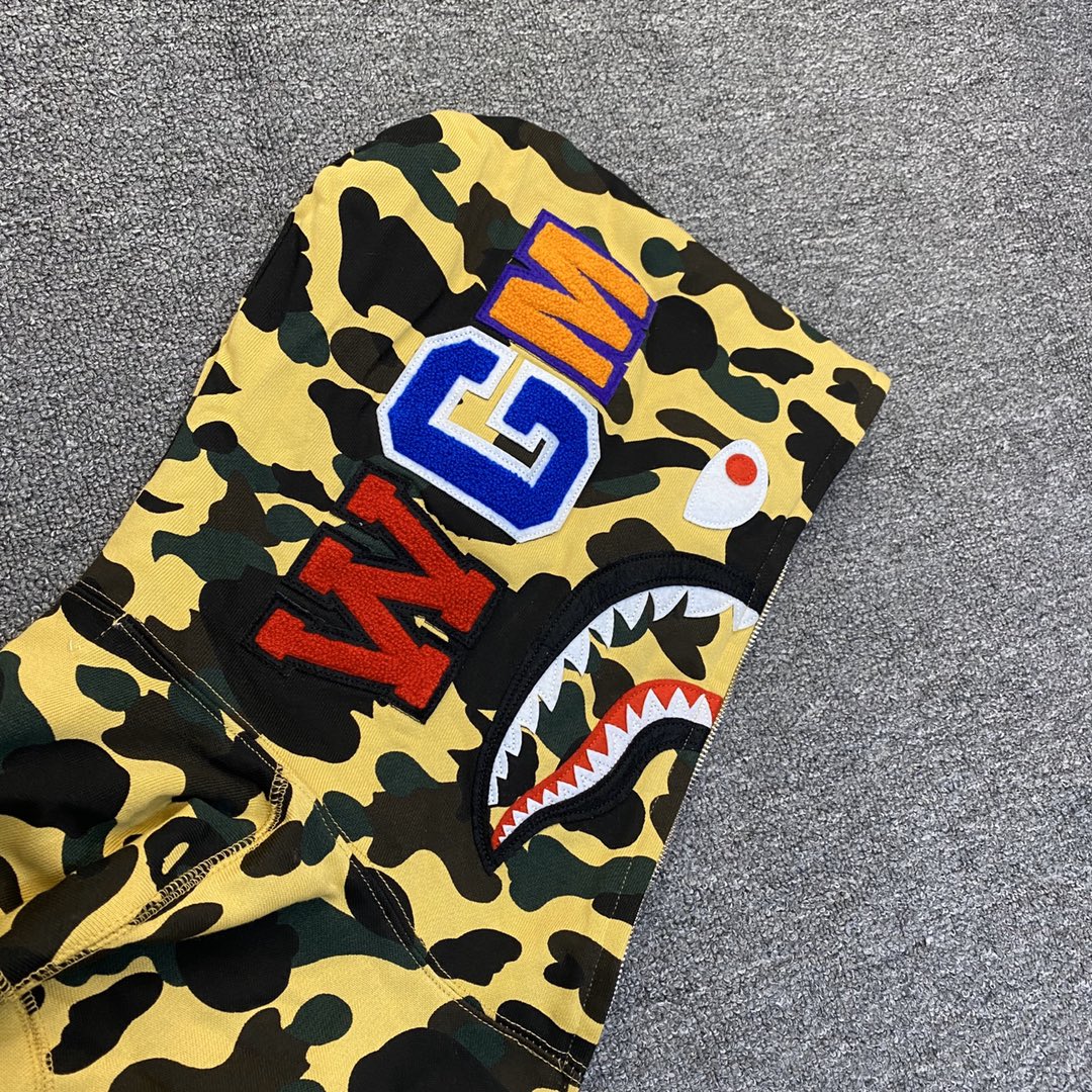 A BATHING APE BAPE CAMO SHARK FULL 长青款 猿人 迷彩 拉链外套 男女同款 