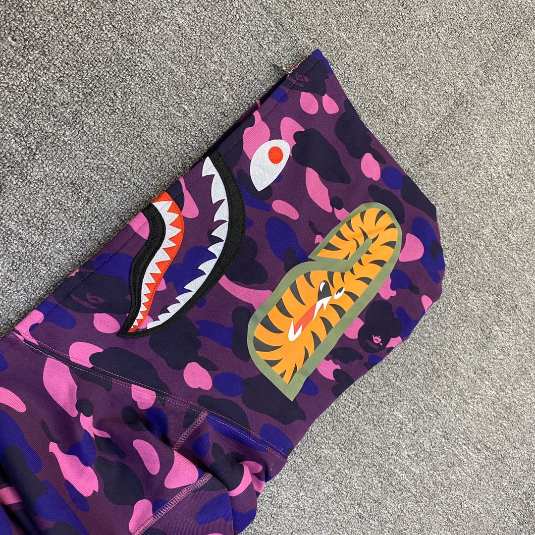 A BATHING APE BAPE CAMO SHARK FULL 长青款 猿人 迷彩 拉链外套 男女同款 