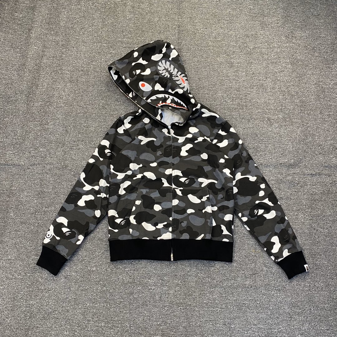 夜光 A BATHING APE BAPE   猿人鲨鱼 迷彩 拉链外套 男女同款 