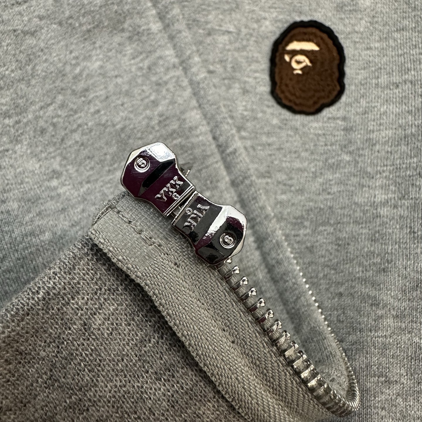 A BATHING APE BAPE SS24 猿人  小logo 拉链外套  男女同款 B0-0ZXSWM115008N