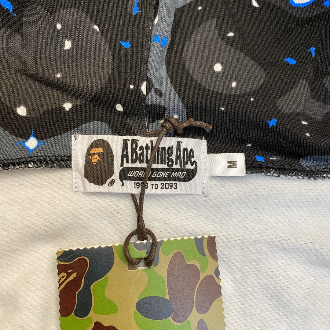 A BATHING APE BAPE  猿人鲨鱼 星空迷彩 拉链外套 黑色 男女同款 