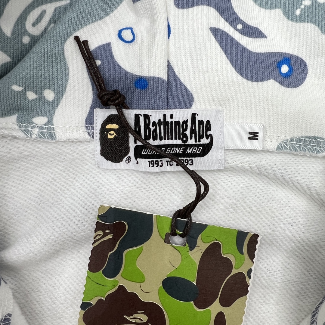 A BATHING APE BAPE  猿人鲨鱼 星空迷彩 拉链外套 白色 男女同款 