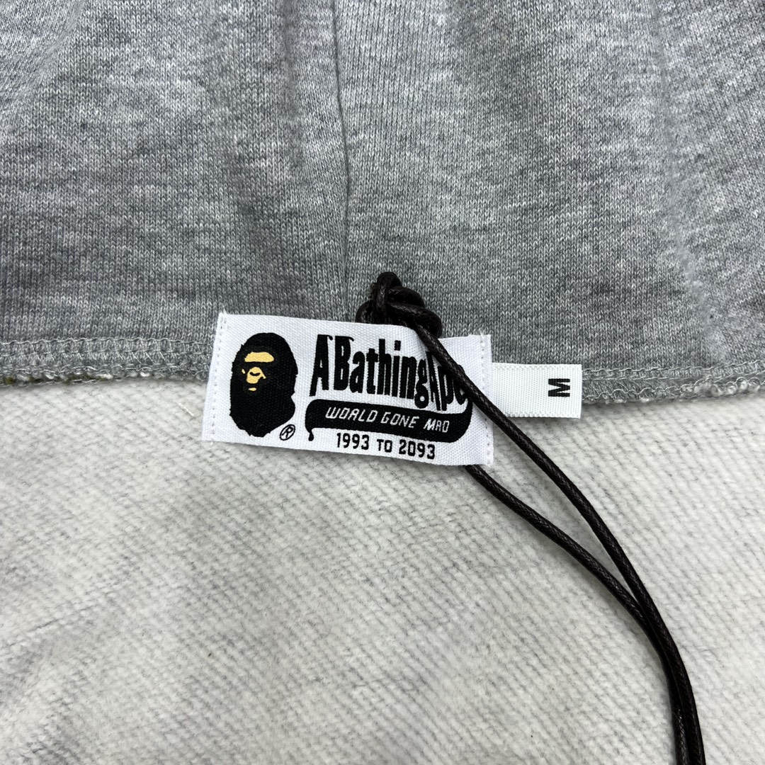 A BATHING APE BAPE  猿人鲨鱼  迷彩拼接 拉链外套 灰色 男女同款 B0
