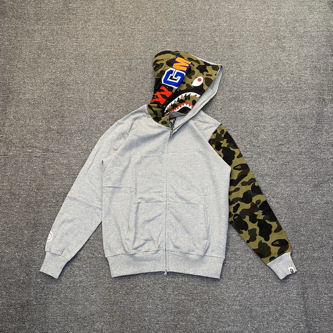 A BATHING APE BAPE  猿人鲨鱼  半袖 迷彩拼接 拉链外套 灰色 男女同款 B0