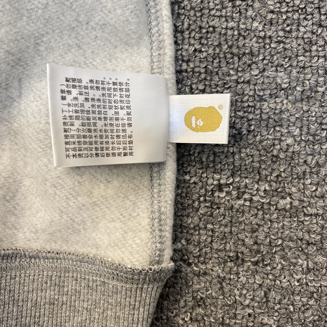 A BATHING APE BAPE  猿人鲨鱼  半袖 迷彩拼接 拉链外套 灰色 男女同款 B0