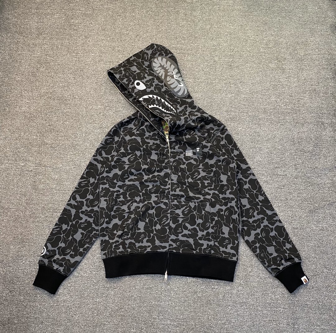 A BATHING APE BAPE  猿人鲨鱼  水墨迷彩拼接 拉链外套 黑色 男女同款 B0