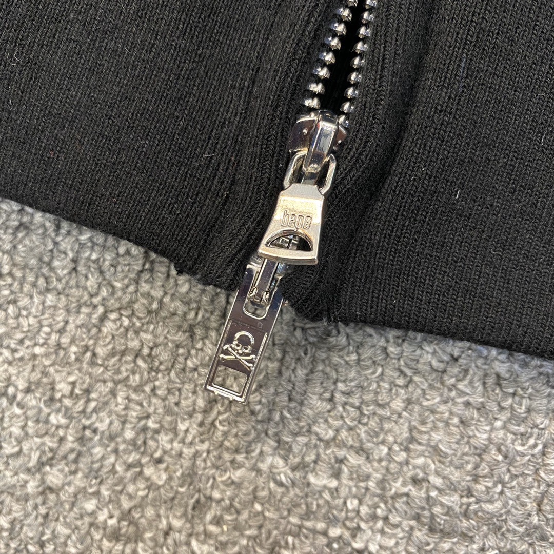 A BATHING APE BAPE  猿人鲨鱼  水墨迷彩拼接 拉链外套 黑色 男女同款 B0