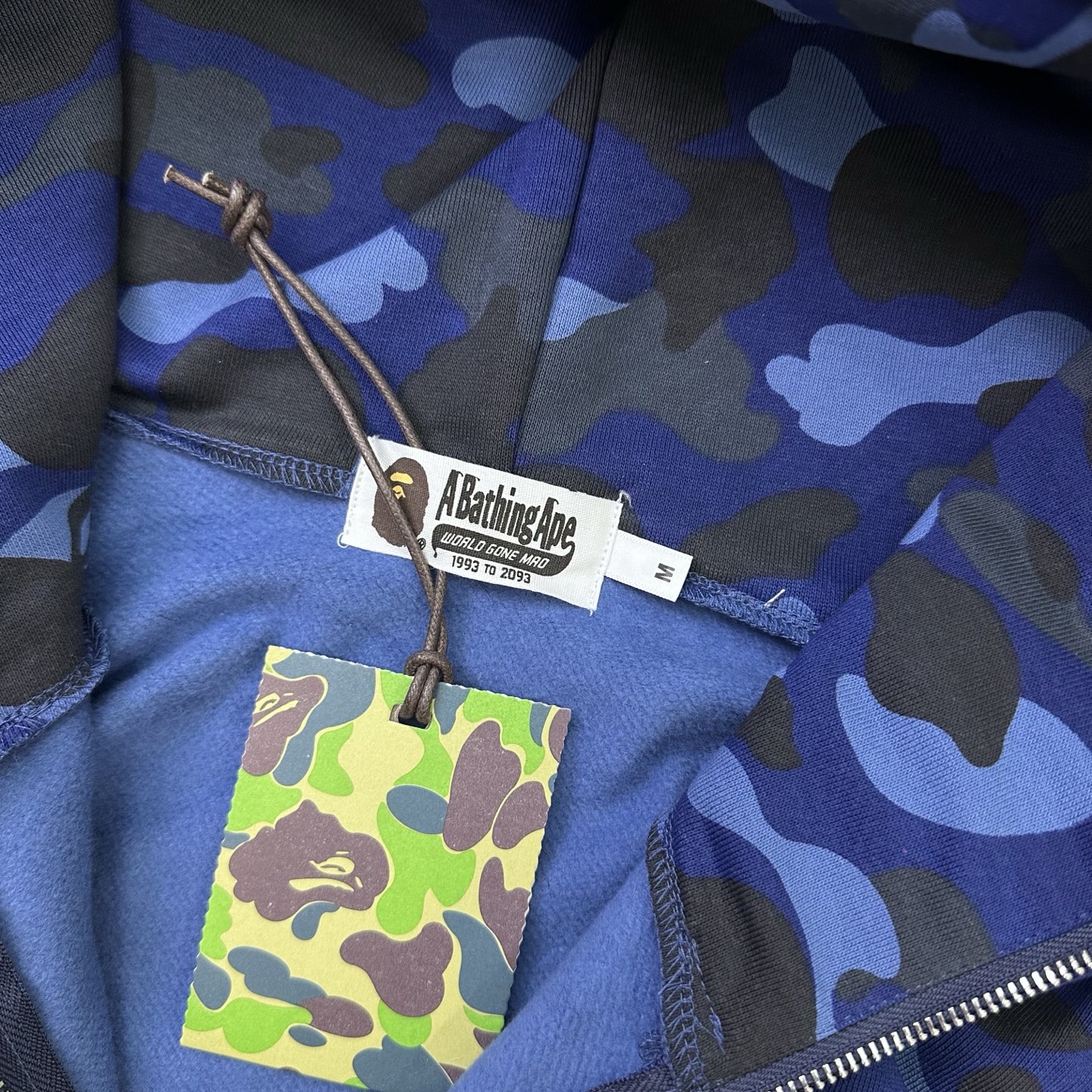 A BATHING APE BAPE Stray Kids 雪貂猿人 迷彩拉链外套 男女同款 B0-1L73-115-921