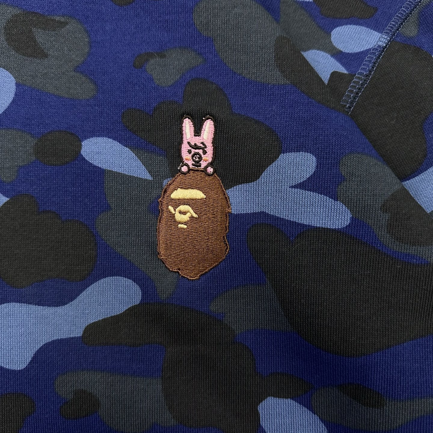 A BATHING APE BAPE Stray Kids 雪貂猿人 迷彩拉链外套 男女同款 B0-1L73-115-921