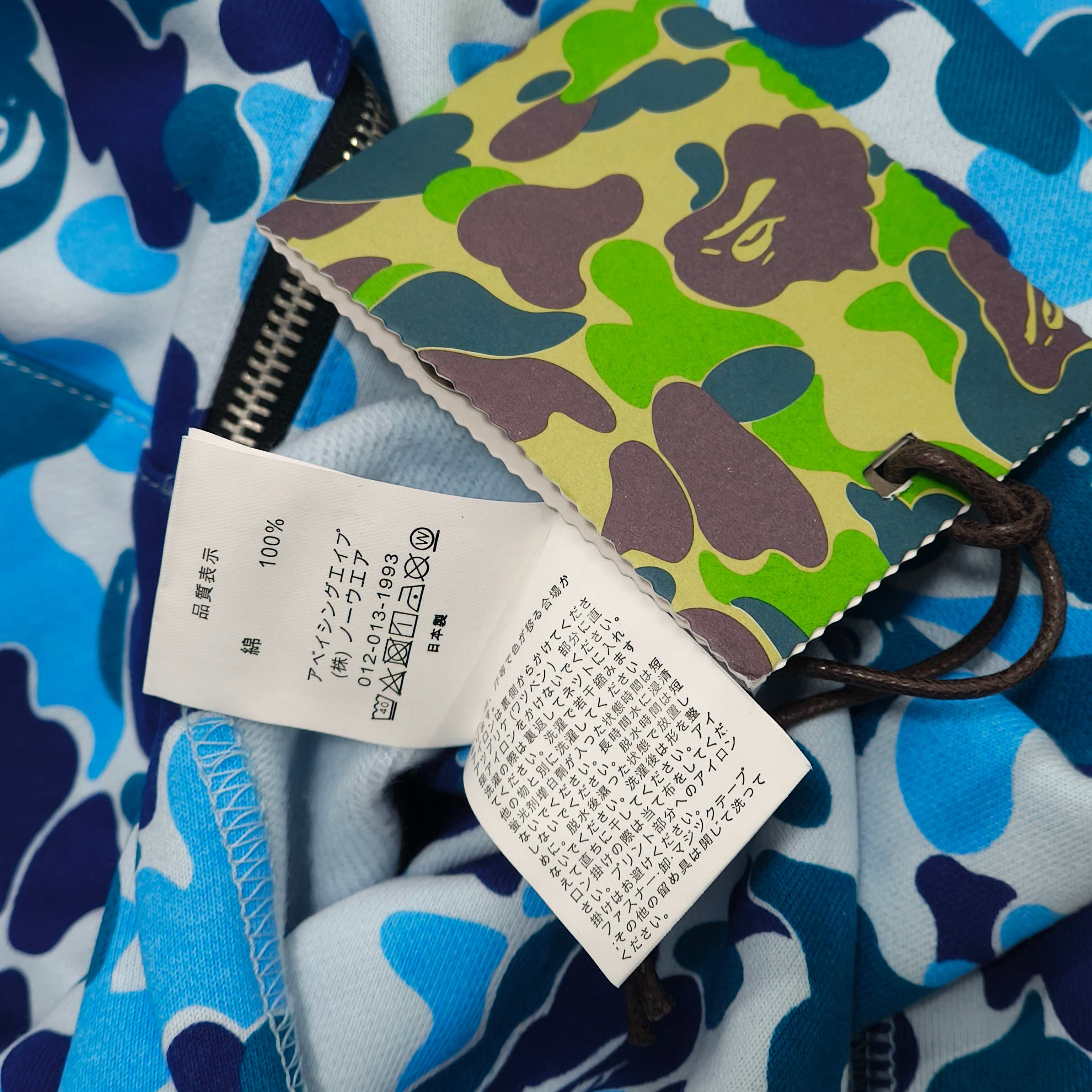 A BATHING APE BAPE   FW25 双面穿   鲨鱼拉链外套  男女同款 内外鸳鸯 黑蓝