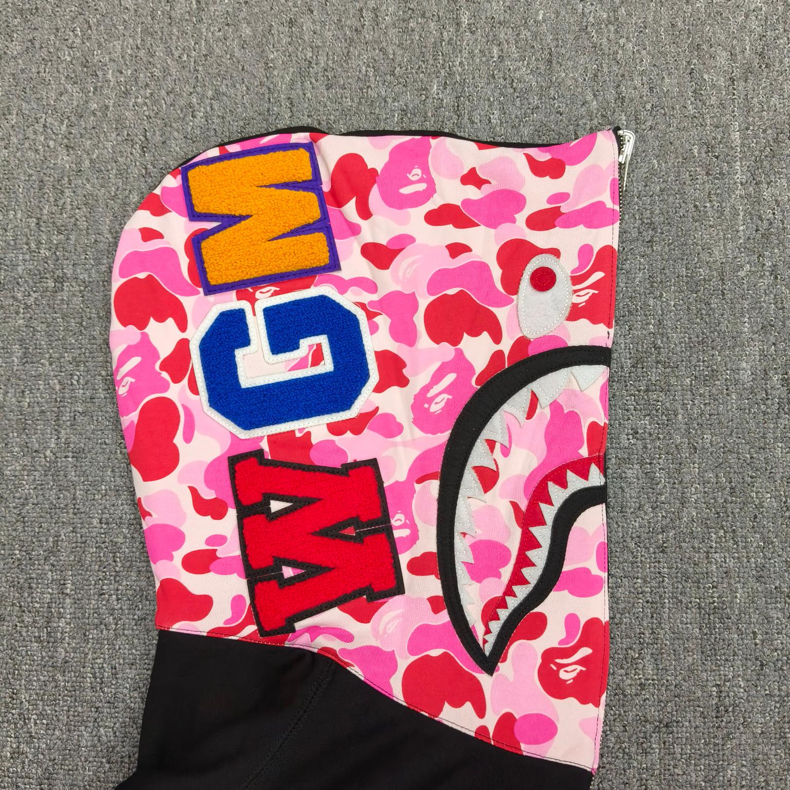 A BATHING APE BAPE   FW25 双面穿   鲨鱼拉链外套  男女同款 内外鸳鸯 黑粉