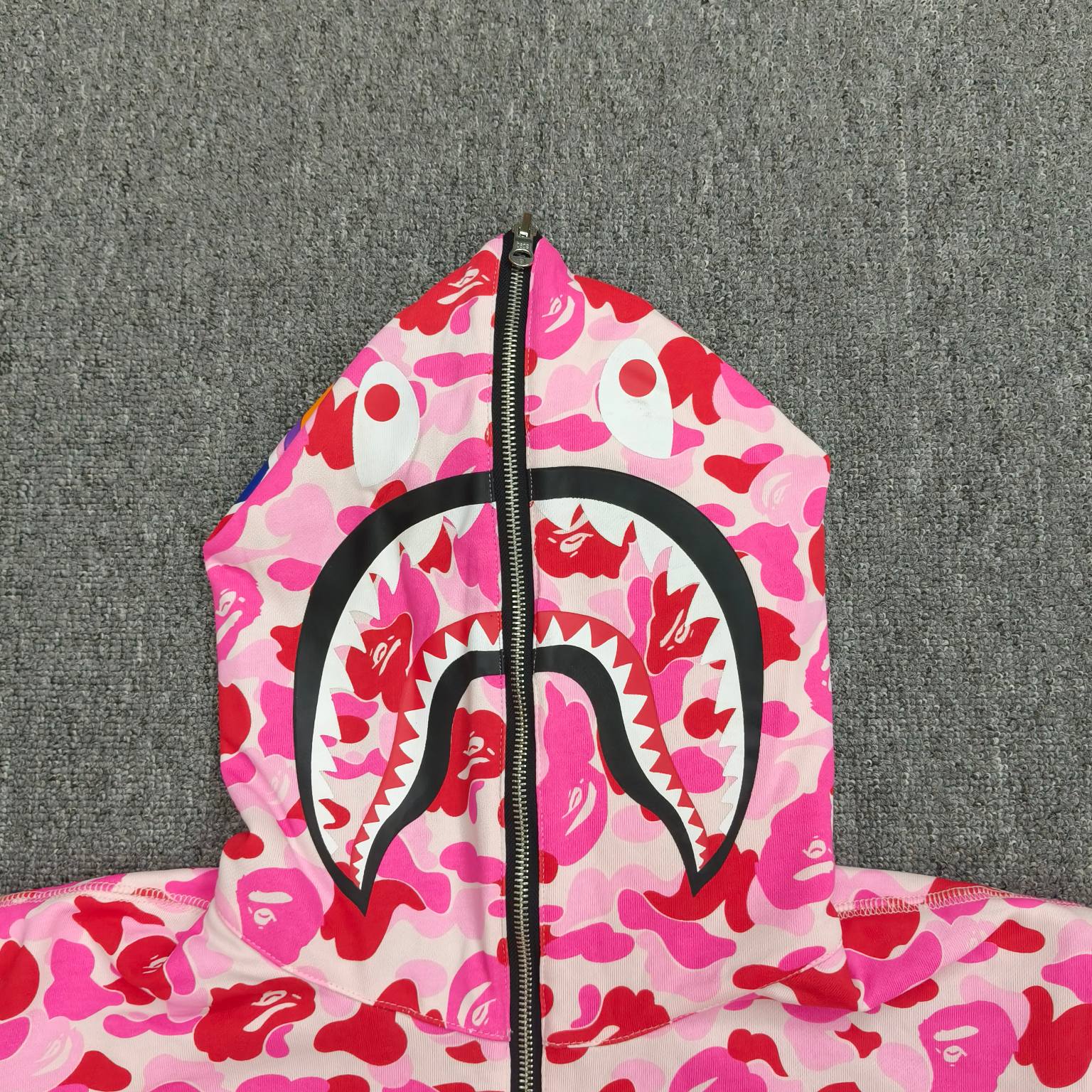 A BATHING APE BAPE   FW25 双面穿   鲨鱼拉链外套  男女同款 内外鸳鸯 黑粉