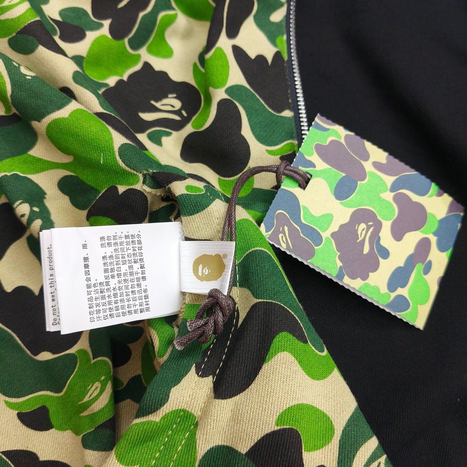 A BATHING APE BAPE   FW25 双面穿   鲨鱼拉链外套  男女同款 内外鸳鸯 黑绿