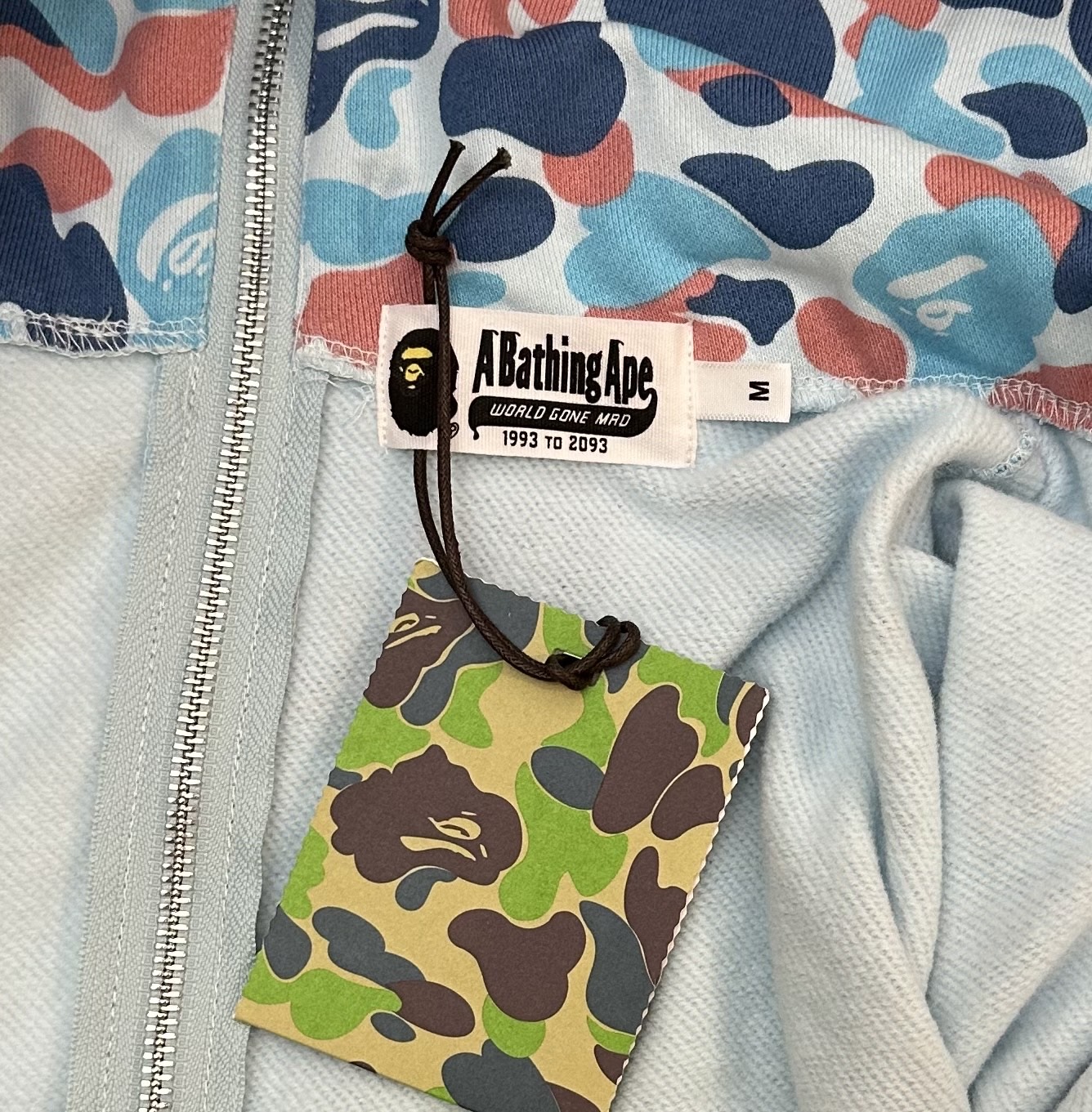 A BATHING APE BAPE  PACK系列 FW24  鲨鱼拉链外套  男女同款 迷彩蓝色