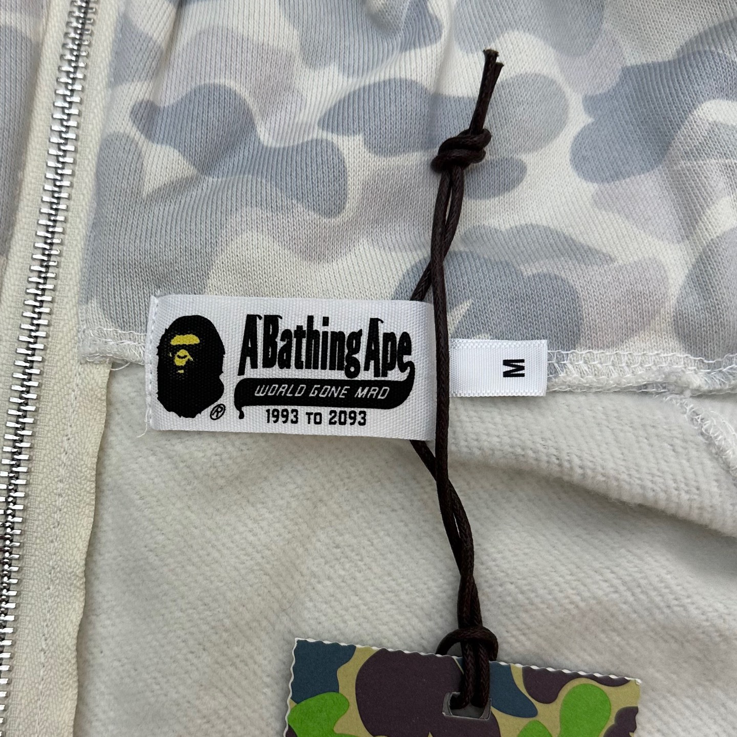 A BATHING APE BAPE  PACK系列 FW24  鲨鱼拉链外套  男女同款 白灰色
