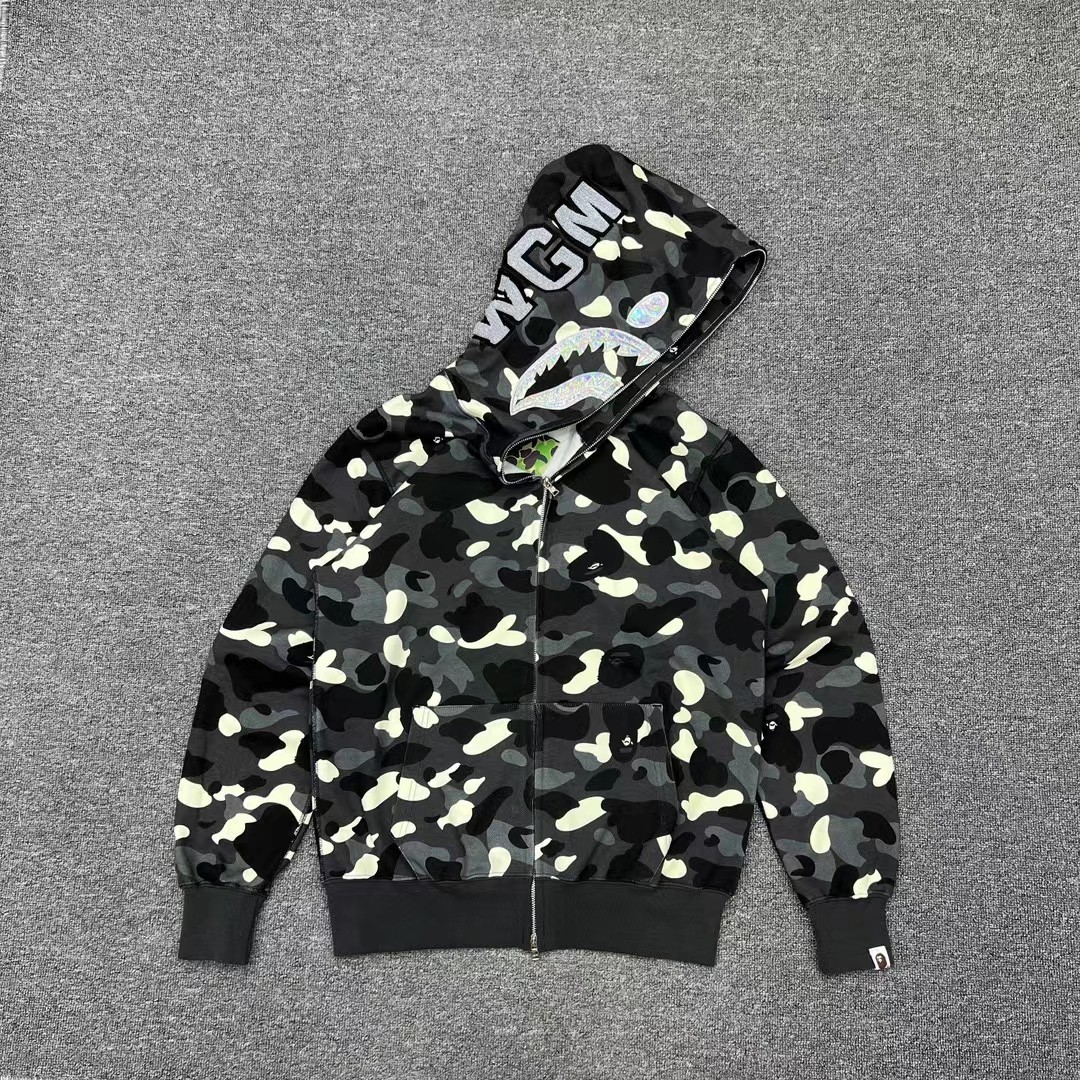 A BATHING APE BAPE  CITY CAMO SHARK HOODIE  夜光 鲨鱼拉链外套  男女同款 黑色