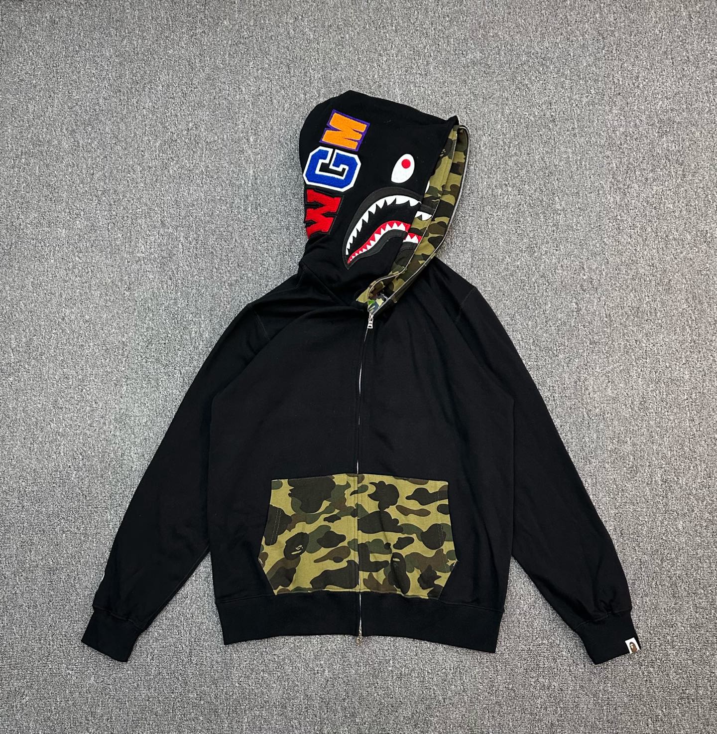 A BATHING APE BAPE  双帽  鲨鱼拉链外套  男女同款 黑色绿
