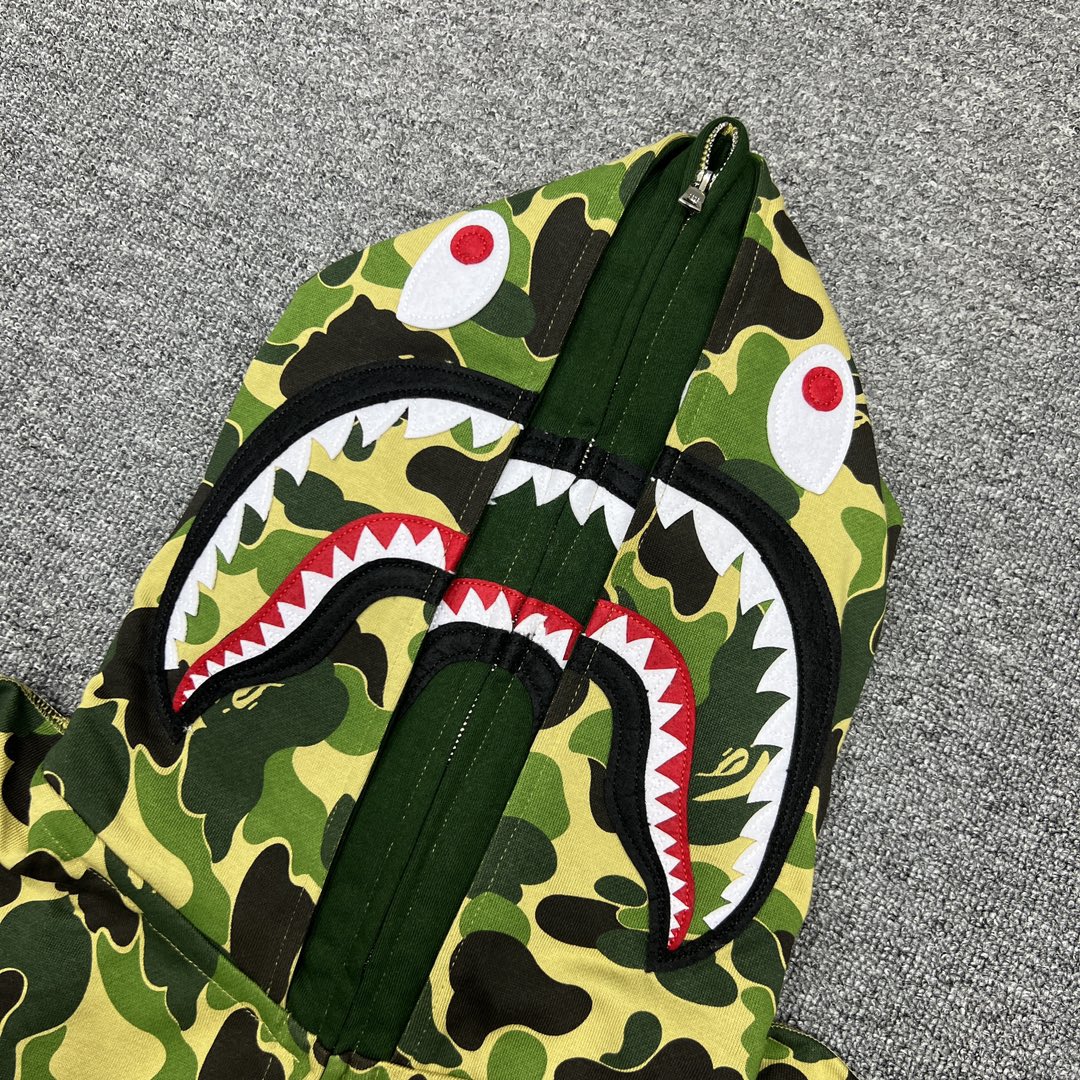 A BATHING APE BAPE  双帽  鲨鱼拉链外套  男女同款 绿色