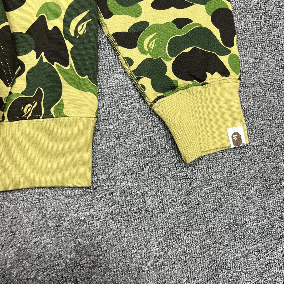 A BATHING APE BAPE  双帽  鲨鱼拉链外套  男女同款 绿色
