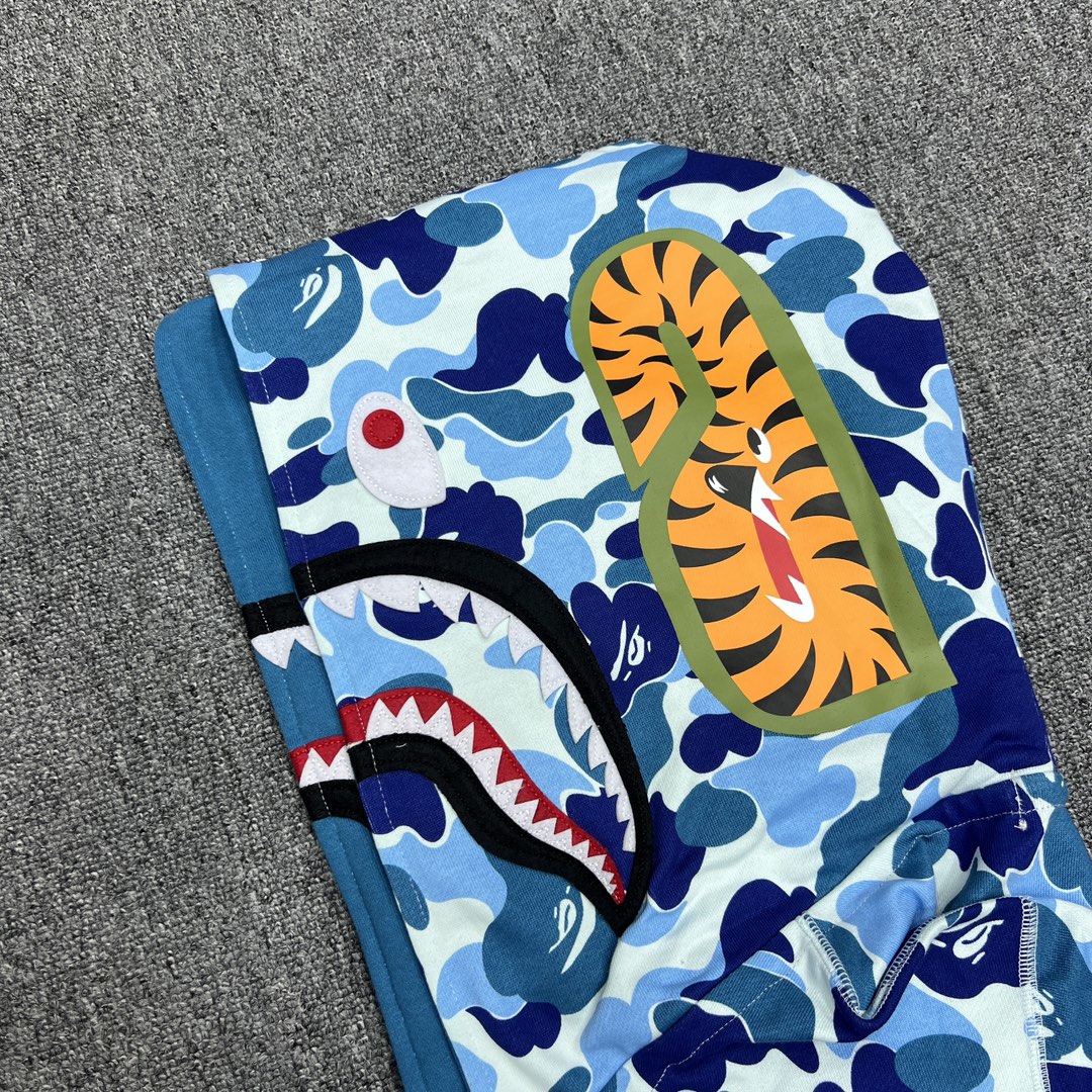 A BATHING APE BAPE  双帽  鲨鱼拉链外套  男女同款 蓝色