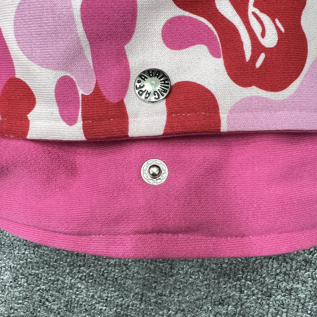 A BATHING APE BAPE  双帽  鲨鱼拉链外套  男女同款 粉色