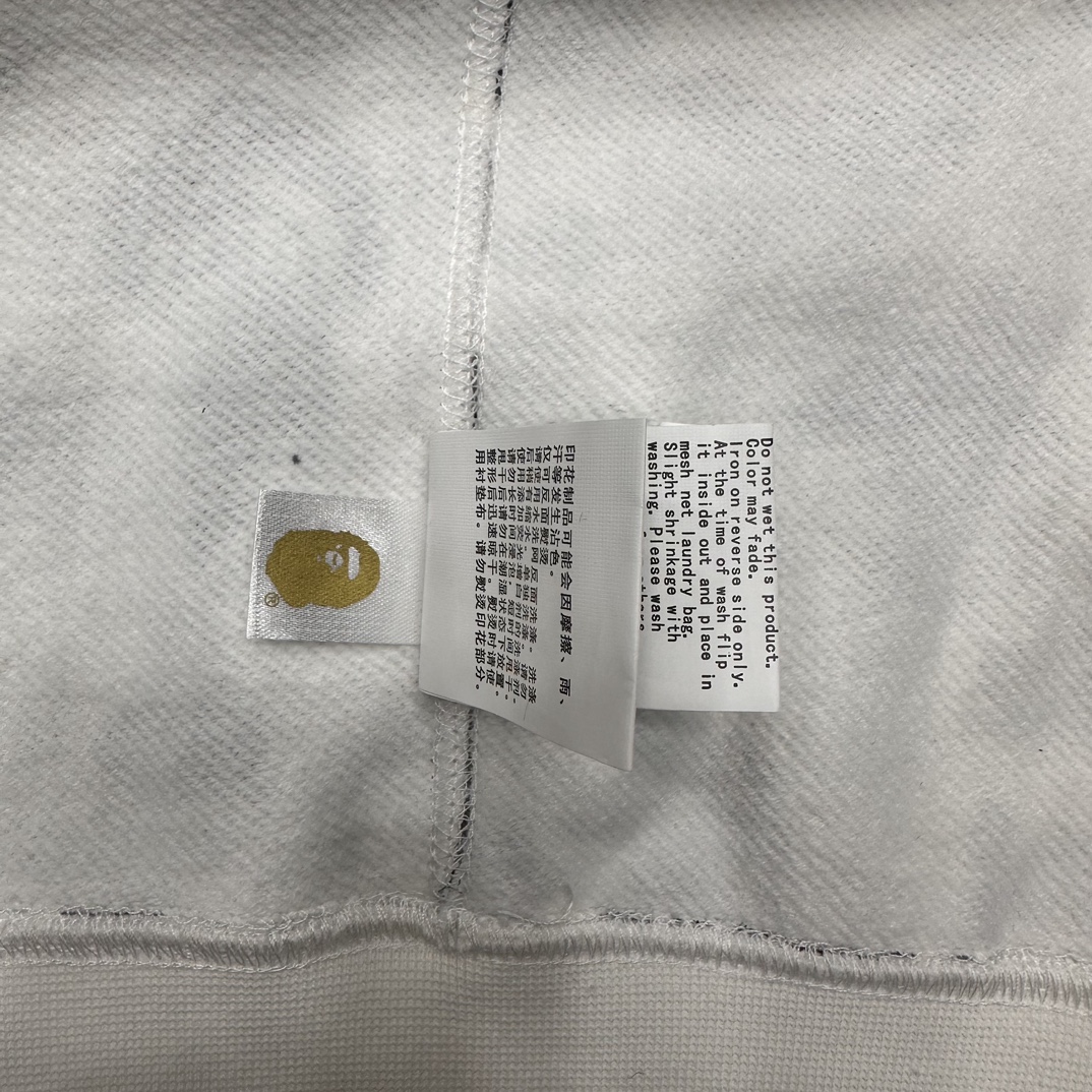A BATHING APE BAPE  双帽  鲨鱼拉链外套  男女同款 黑白奶牛