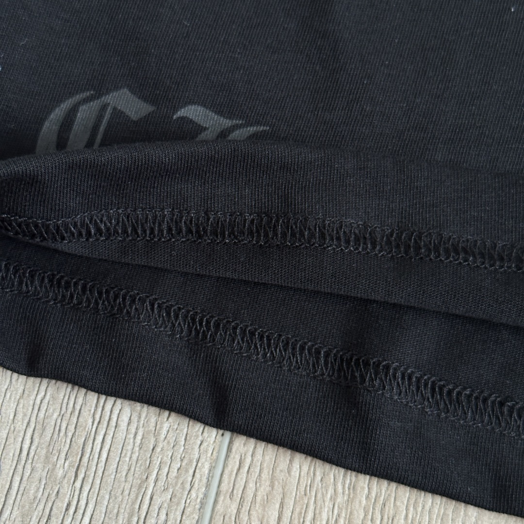 Chrome Hearts CH克罗心 长袖 袖子字体 后背大马蹄  STAFF 黑黄 裂纹