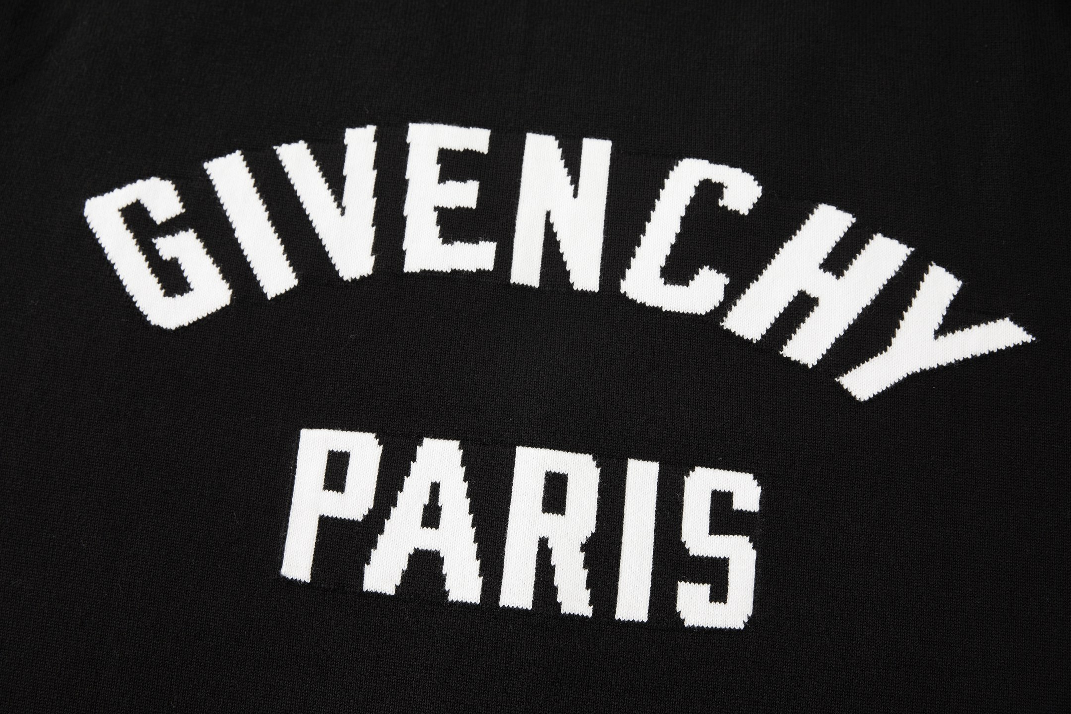 Givenchy 纪梵希 字母提花标识V领针织开衫 毛衣 针织衫 长袖 秋冬 黑色 B0