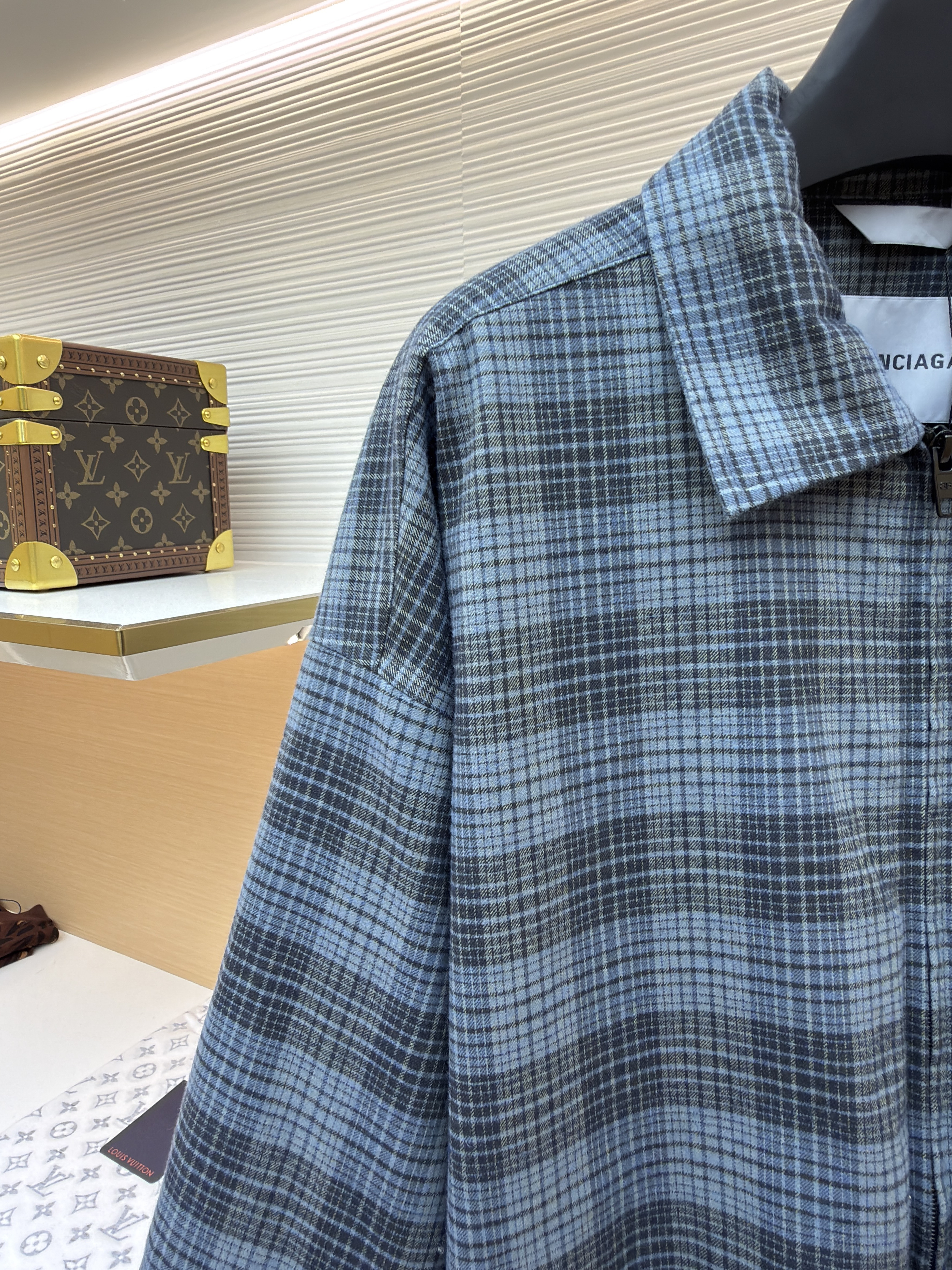 Balenciaga 巴黎世家 蓝灰格纹拉链夹棉衬衫外套 夹克 长袖 秋冬 蓝色 C0