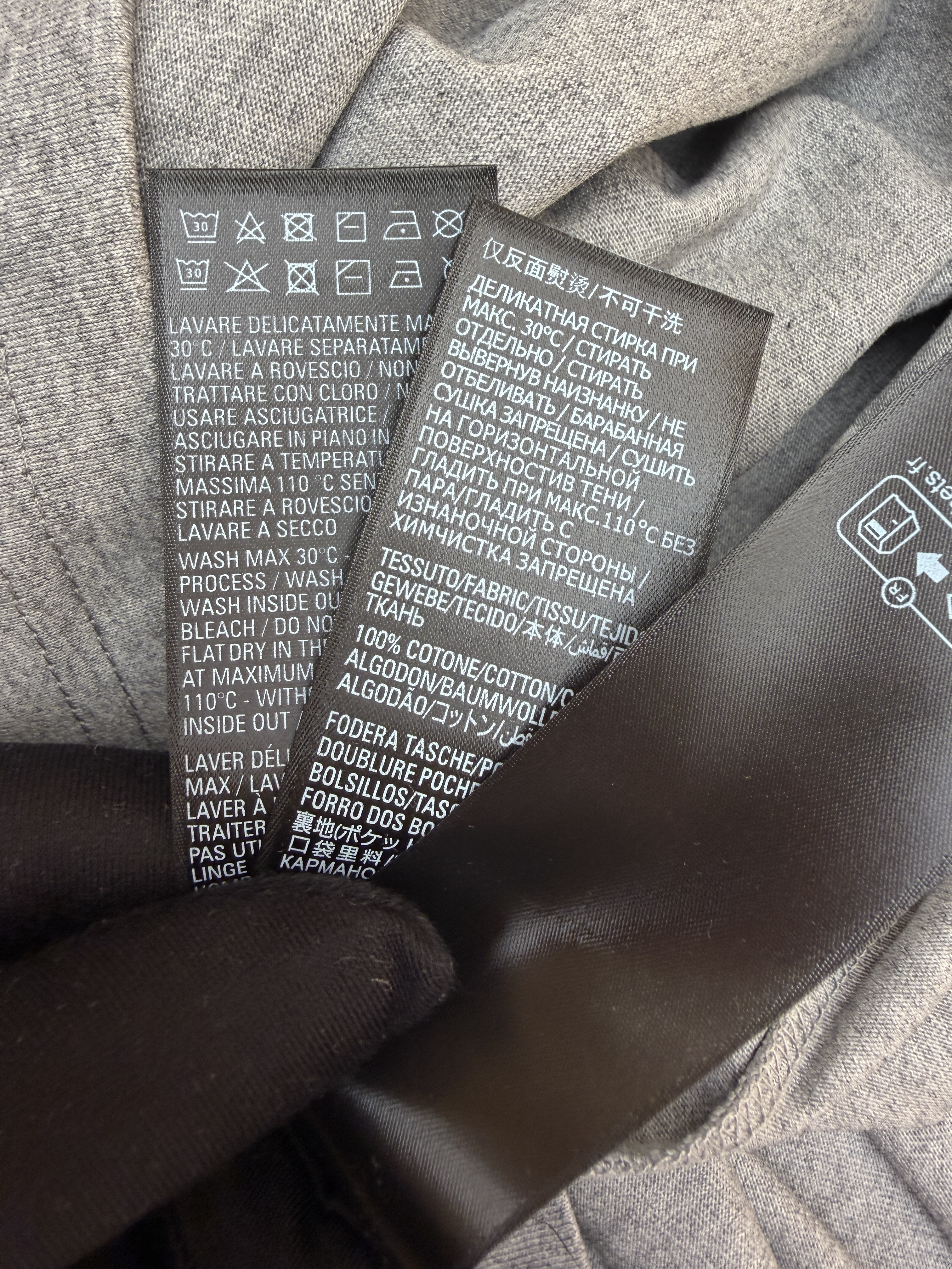 Balenciaga 巴黎世家 细闪胶带印花圆领短袖 T恤 圆领 夏季 黑色 灰色 A0 