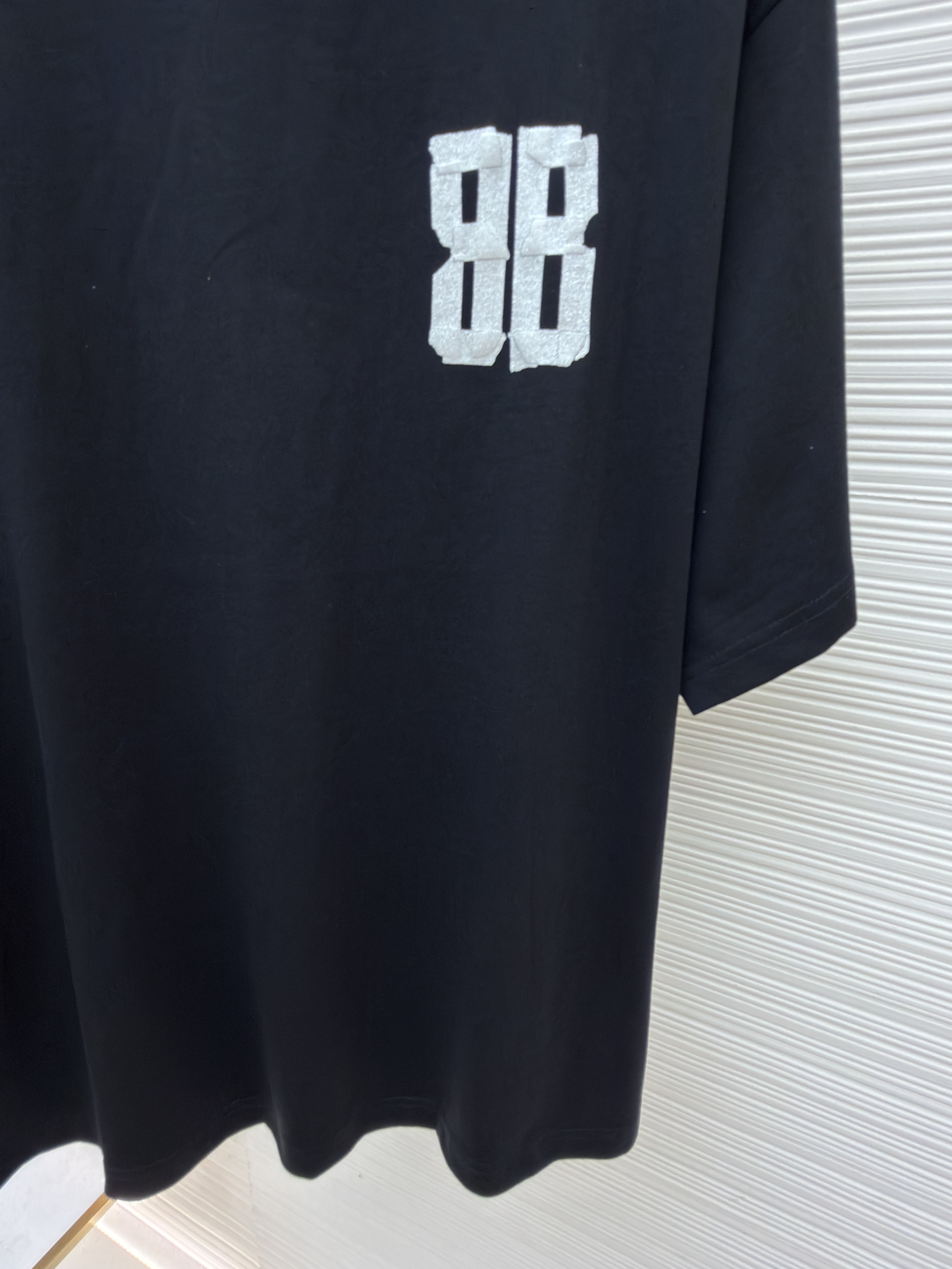 Balenciaga 巴黎世家 细闪胶带印花圆领短袖 T恤 圆领 夏季 黑色 灰色 A0 