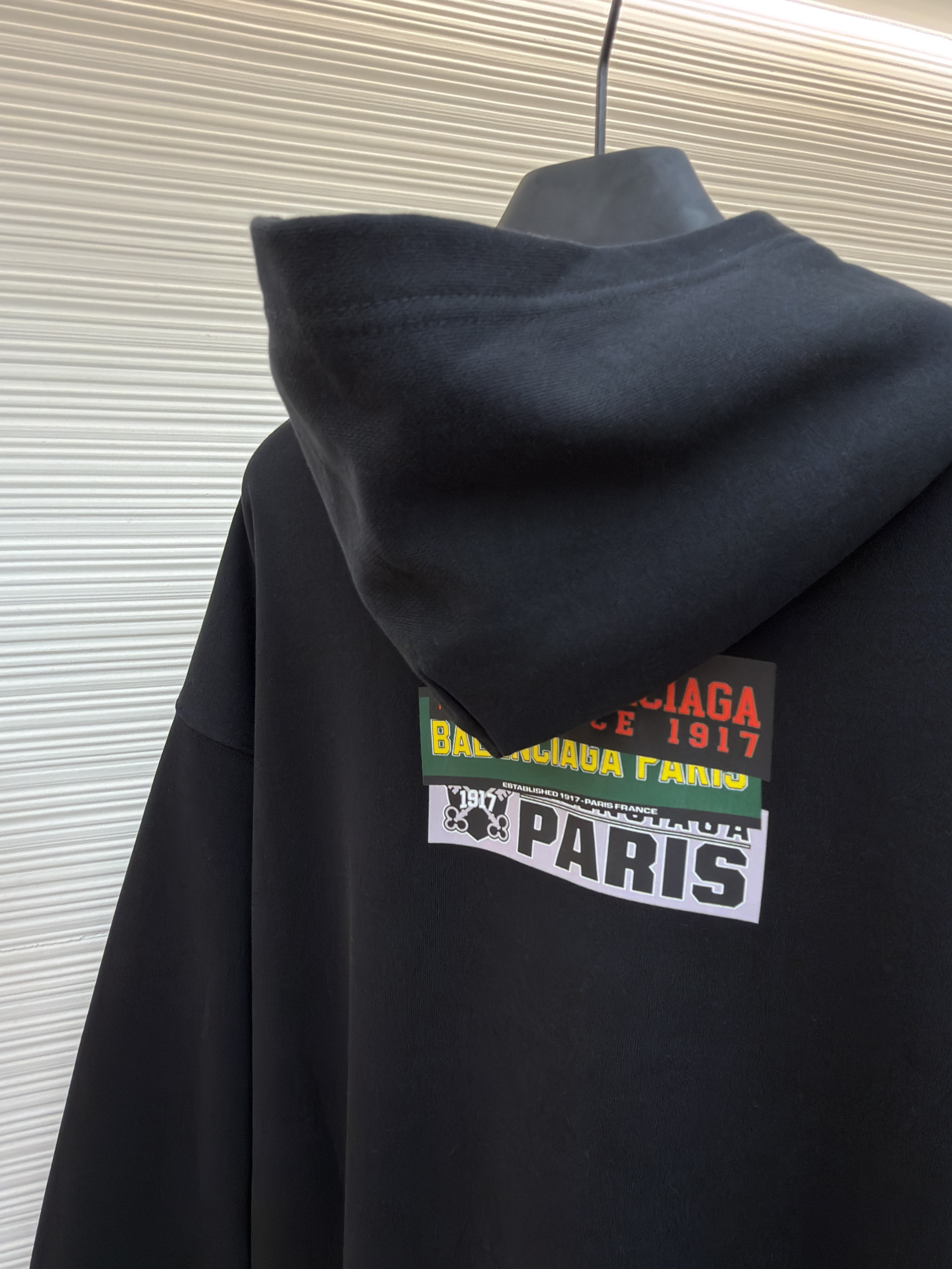 Balenciaga 巴黎世家 Bumper Stickers连帽卫衣 外套 连帽衫 长袖 秋冬 黑色 B0