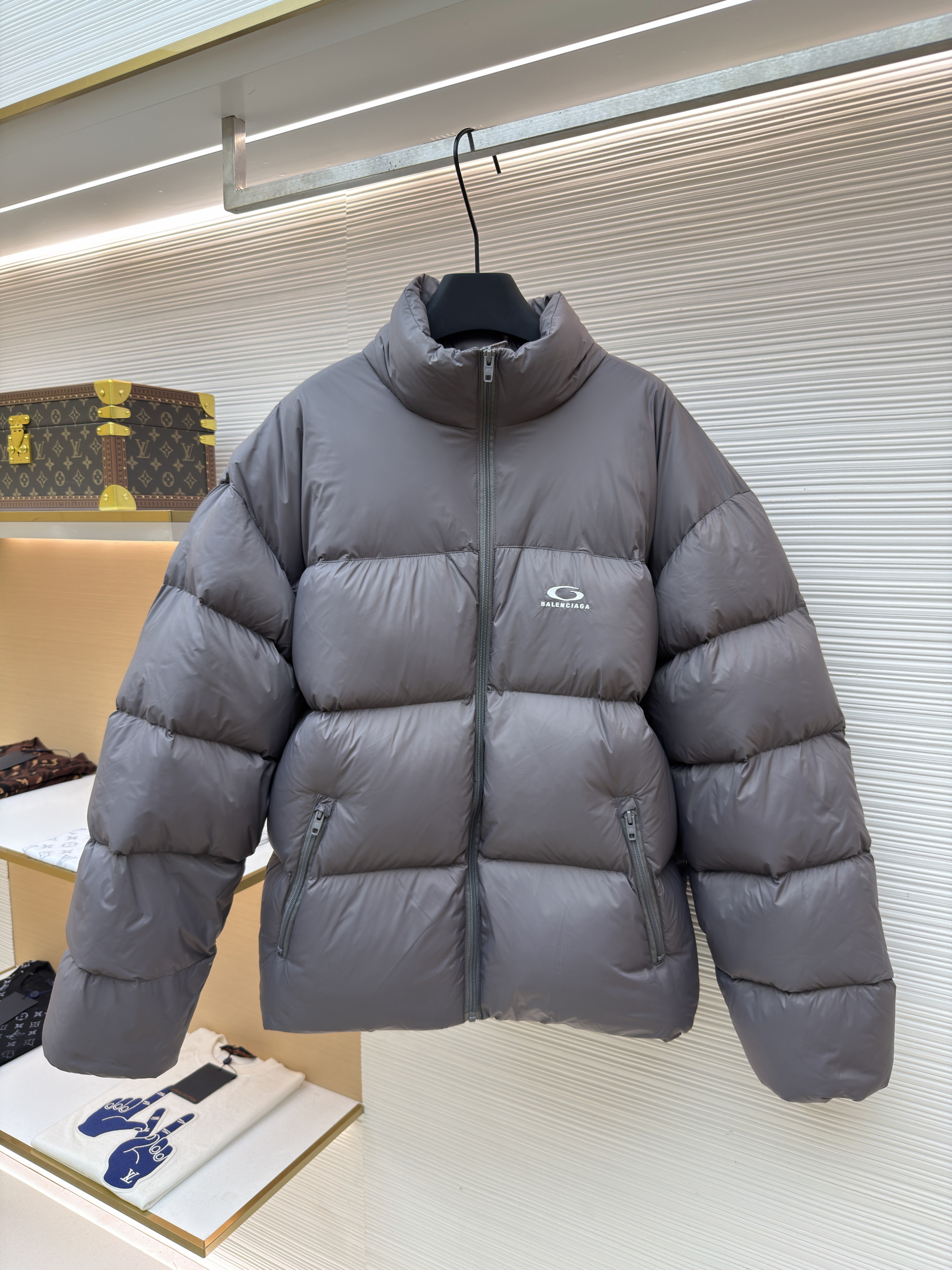 Balenciaga 巴黎世家 徽标logo拉链立领羽绒服 外套 夹克 保暖 长袖 黑色 灰色 C5