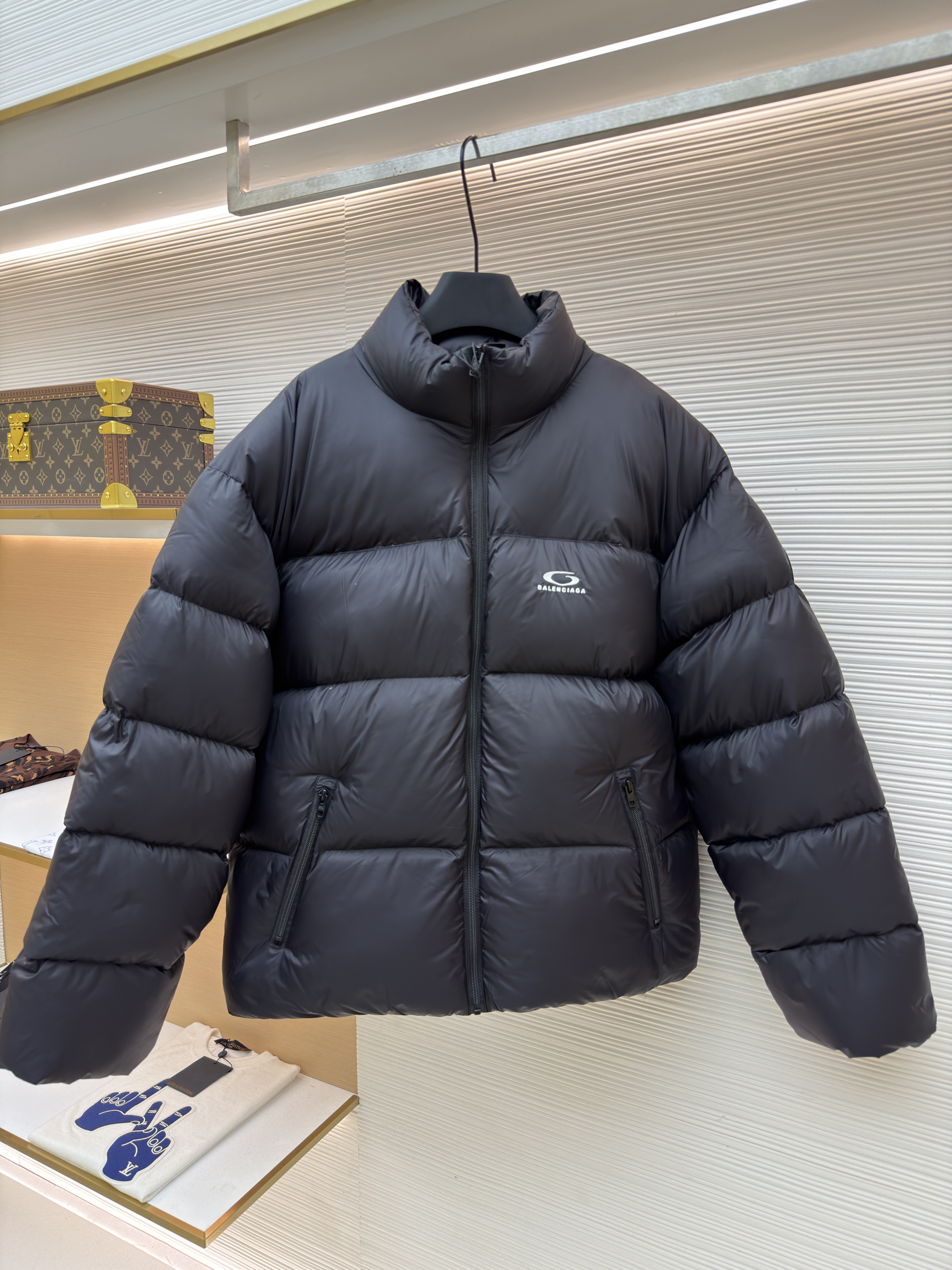 Balenciaga 巴黎世家 徽标logo拉链立领羽绒服 外套 夹克 保暖 长袖 黑色 灰色 C5