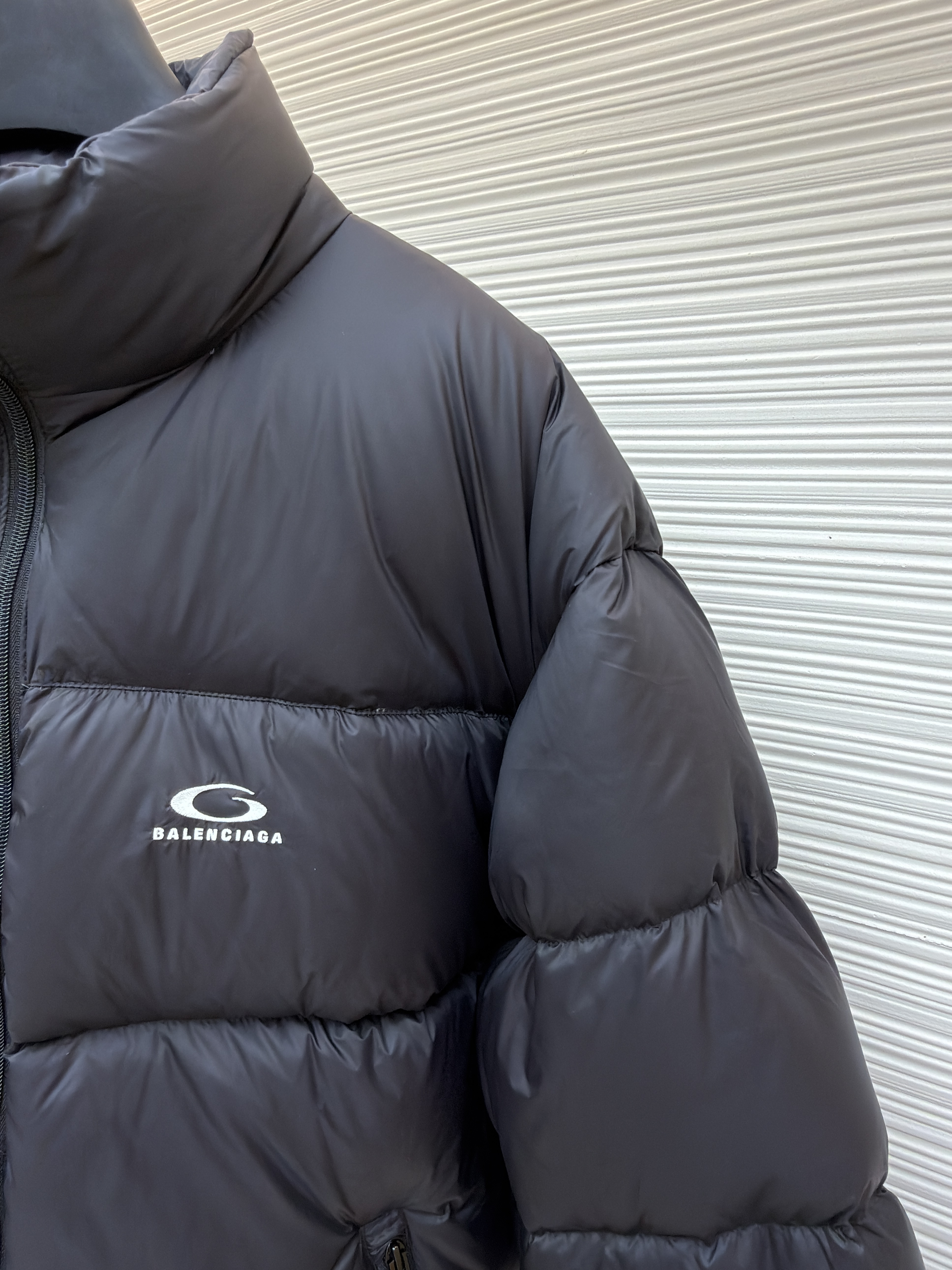 Balenciaga 巴黎世家 徽标logo拉链立领羽绒服 外套 夹克 保暖 长袖 黑色 灰色 C5
