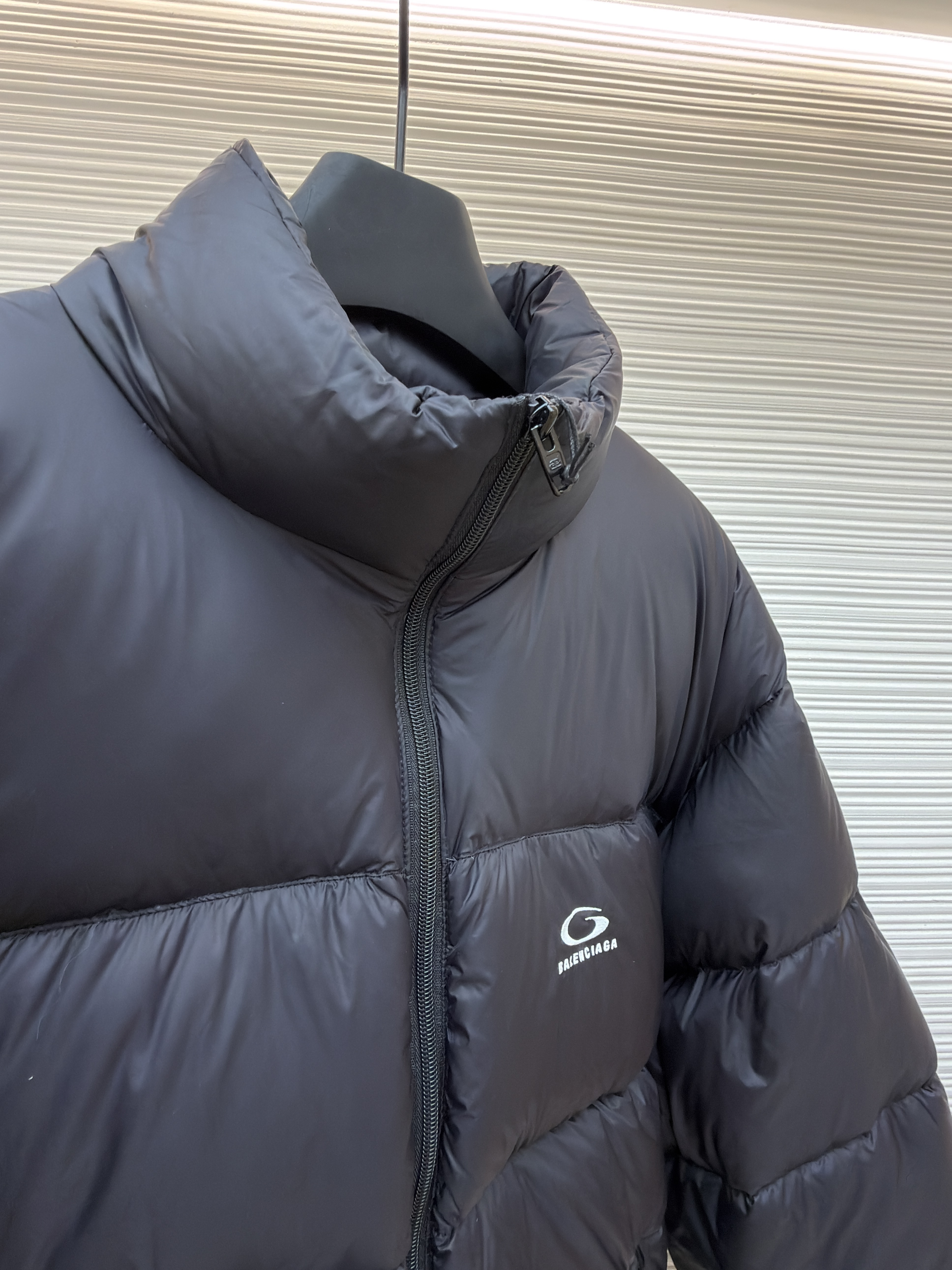 Balenciaga 巴黎世家 徽标logo拉链立领羽绒服 外套 夹克 保暖 长袖 黑色 灰色 C5