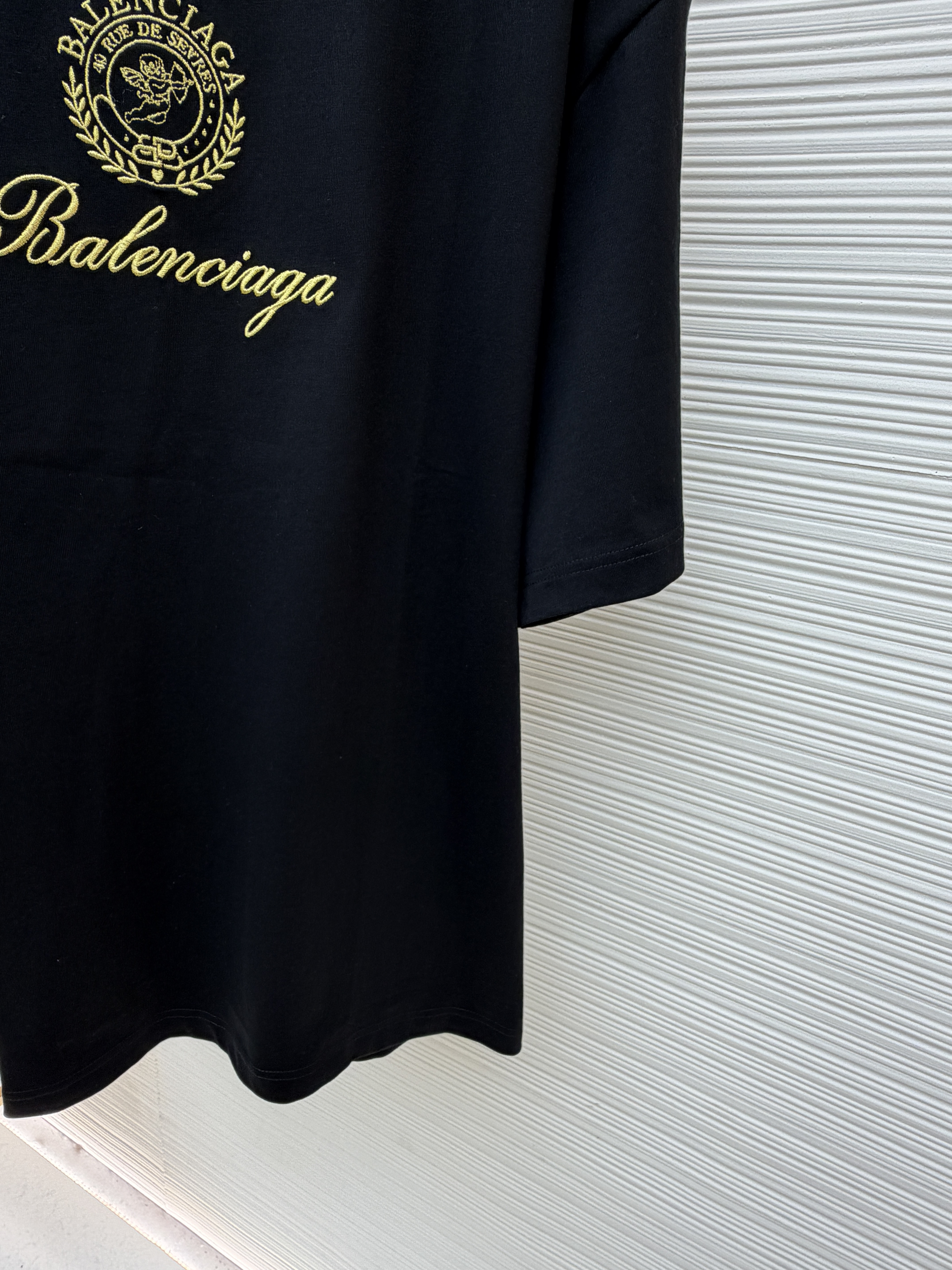 Balenciaga 巴黎世家 刺绣天使图腾圆领短袖 T恤 圆领 夏季 黑色 A0 