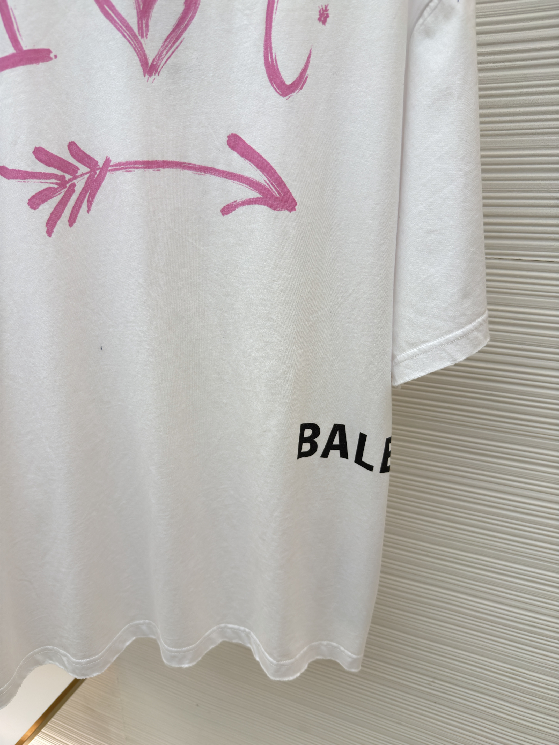 Balenciaga 巴黎世家 七夕箭头印花圆领短袖 T恤 圆领 夏季 白色 黑色 A0 
