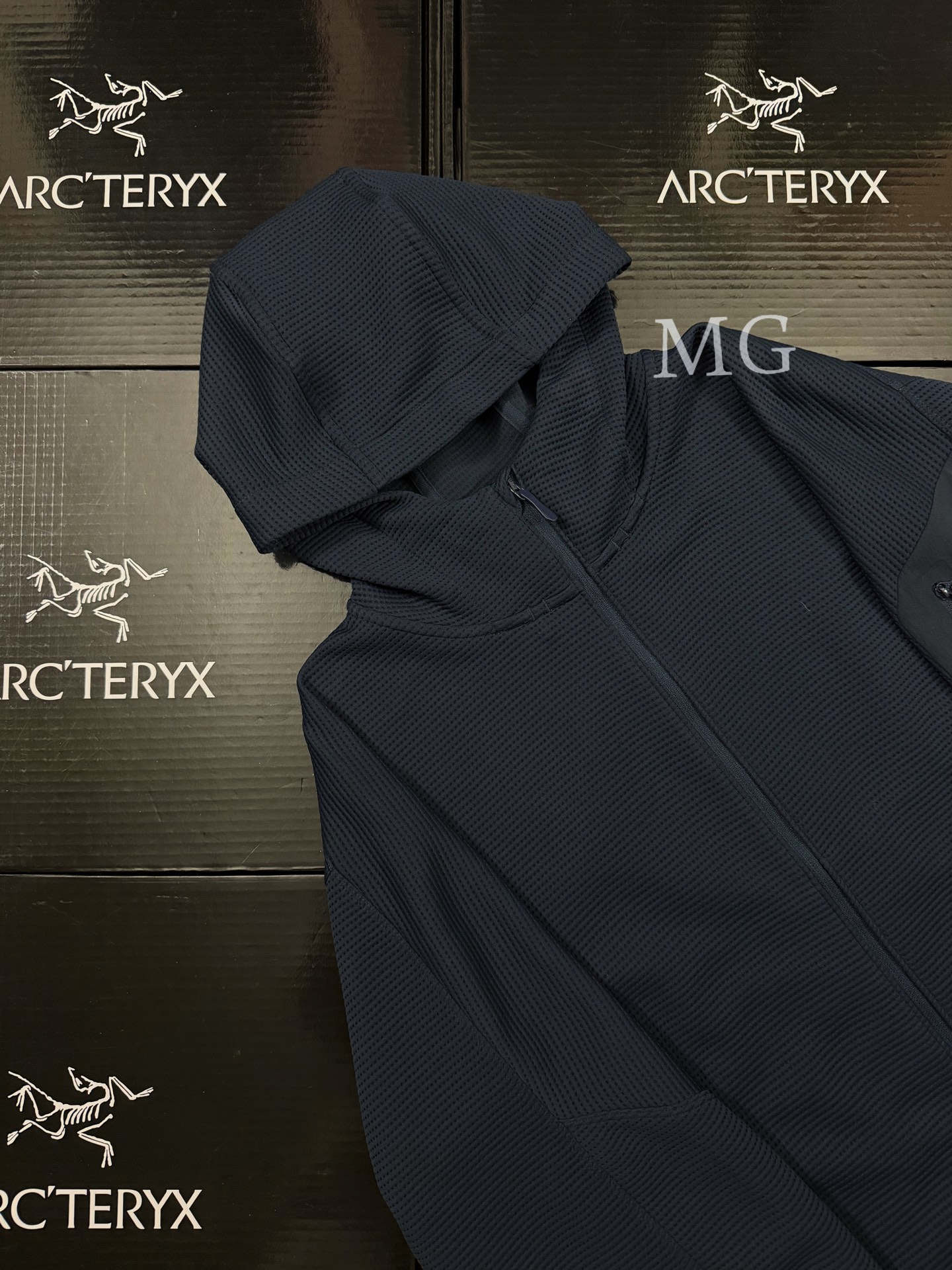 C13 台州 Arcteryx 始祖鸟 OLERA FULL ZIP HOODY 华夫格 拉链连帽 保暖 透气夹克 X000009918