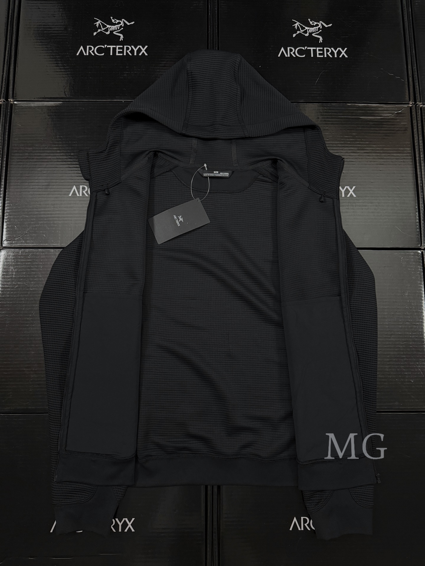 C13 台州 Arcteryx 始祖鸟 OLERA FULL ZIP HOODY 华夫格 拉链连帽 保暖 透气夹克 X000009918