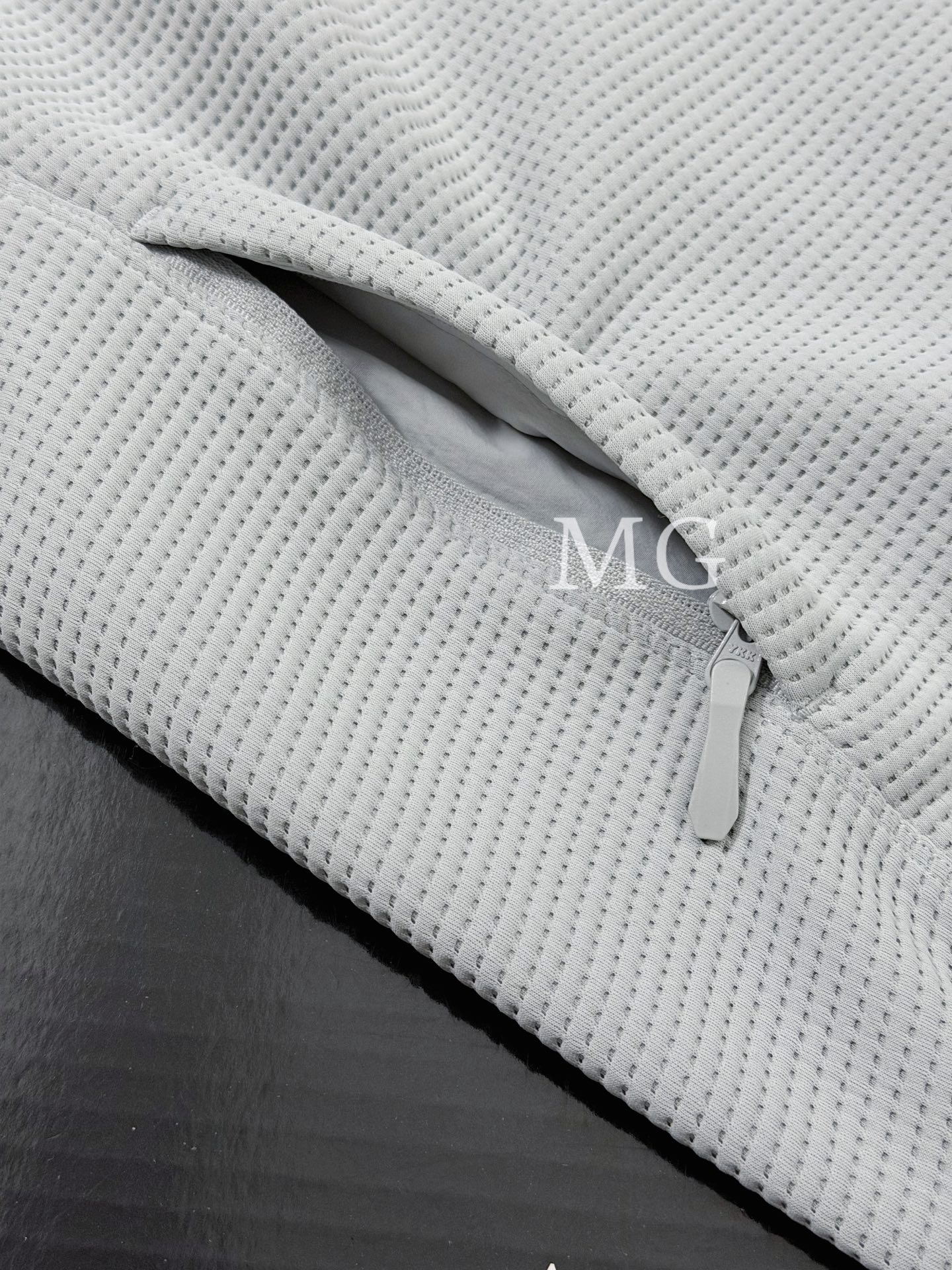 C13 台州 Arcteryx 始祖鸟 OLERA FULL ZIP HOODY 华夫格 拉链连帽 保暖 透气夹克 X000009918