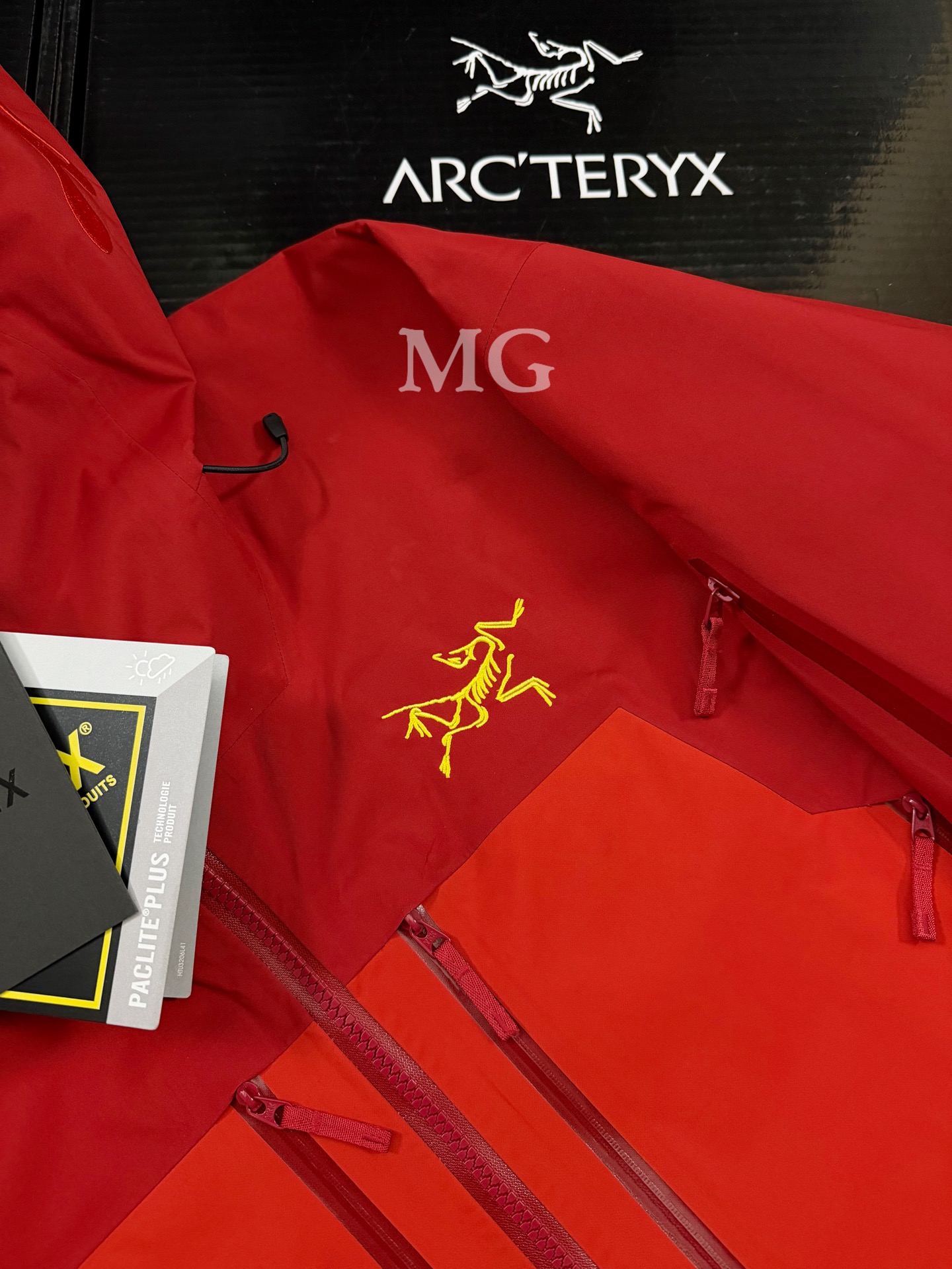 C05 台州 Arcteryx 始祖鸟 RUSH JACKET-YEAR OF THEHORSE 马年新春限定 GTX 硬壳连帽 防风防水 耐磨 长袖 男款B5- X000009965