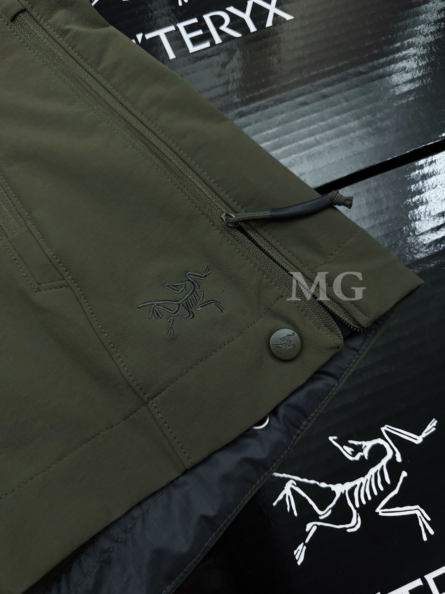 G84 台州 Arcteryx 始祖鸟 军鸟 战术 机能 LEAF PATROL JACKET AR 软壳 夹克 长袖 男款B0-X000005290