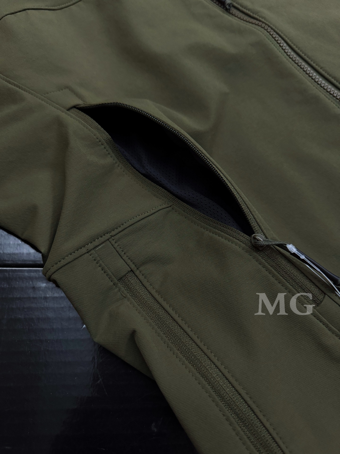 G84 台州 Arcteryx 始祖鸟 军鸟 战术 机能 LEAF PATROL JACKET AR 软壳 夹克 长袖 男款B0-X000005290