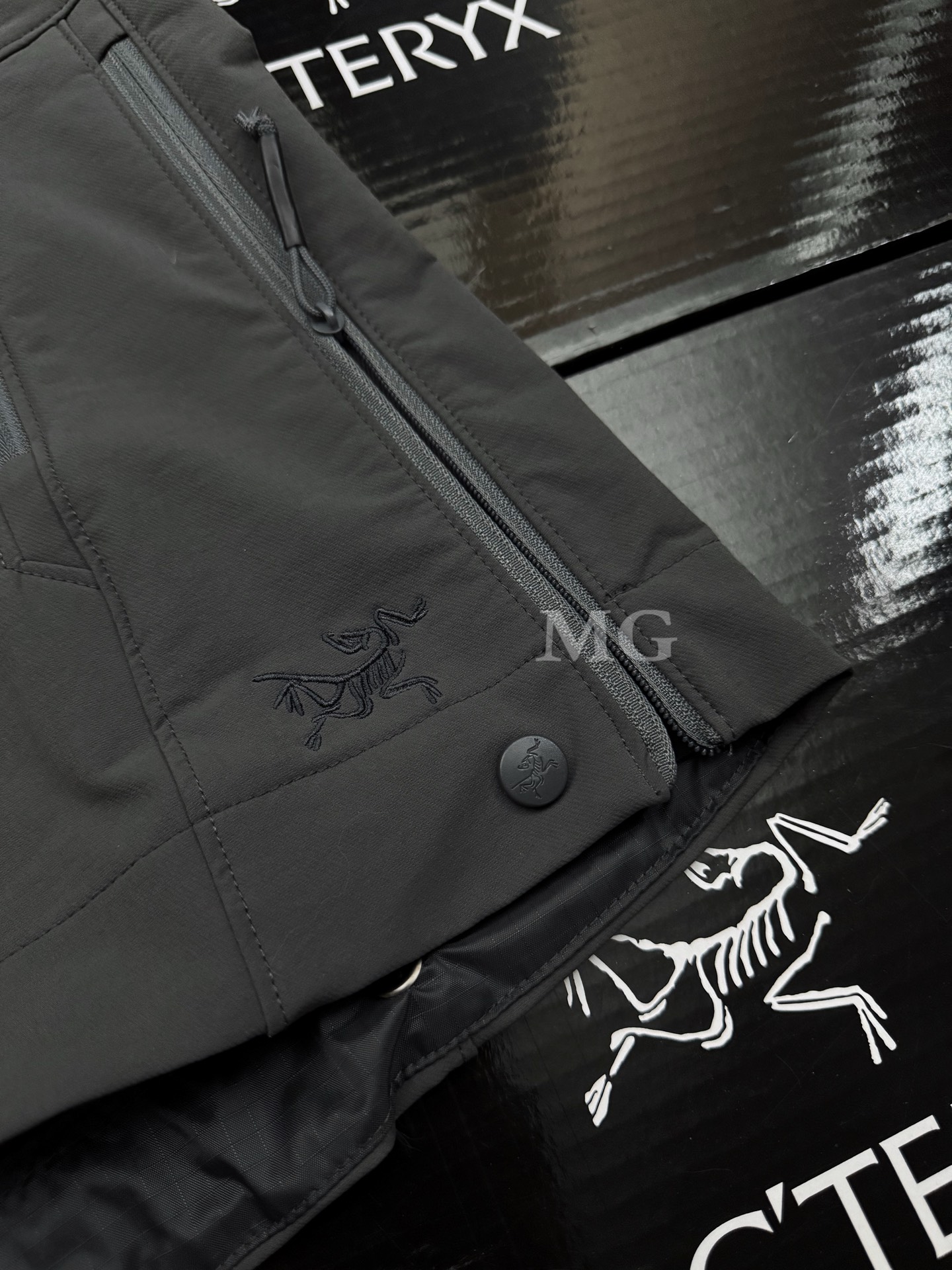 G84 台州 Arcteryx 始祖鸟 军鸟 战术 机能 LEAF PATROL JACKET AR 软壳 夹克 长袖 男款B0-X000005290