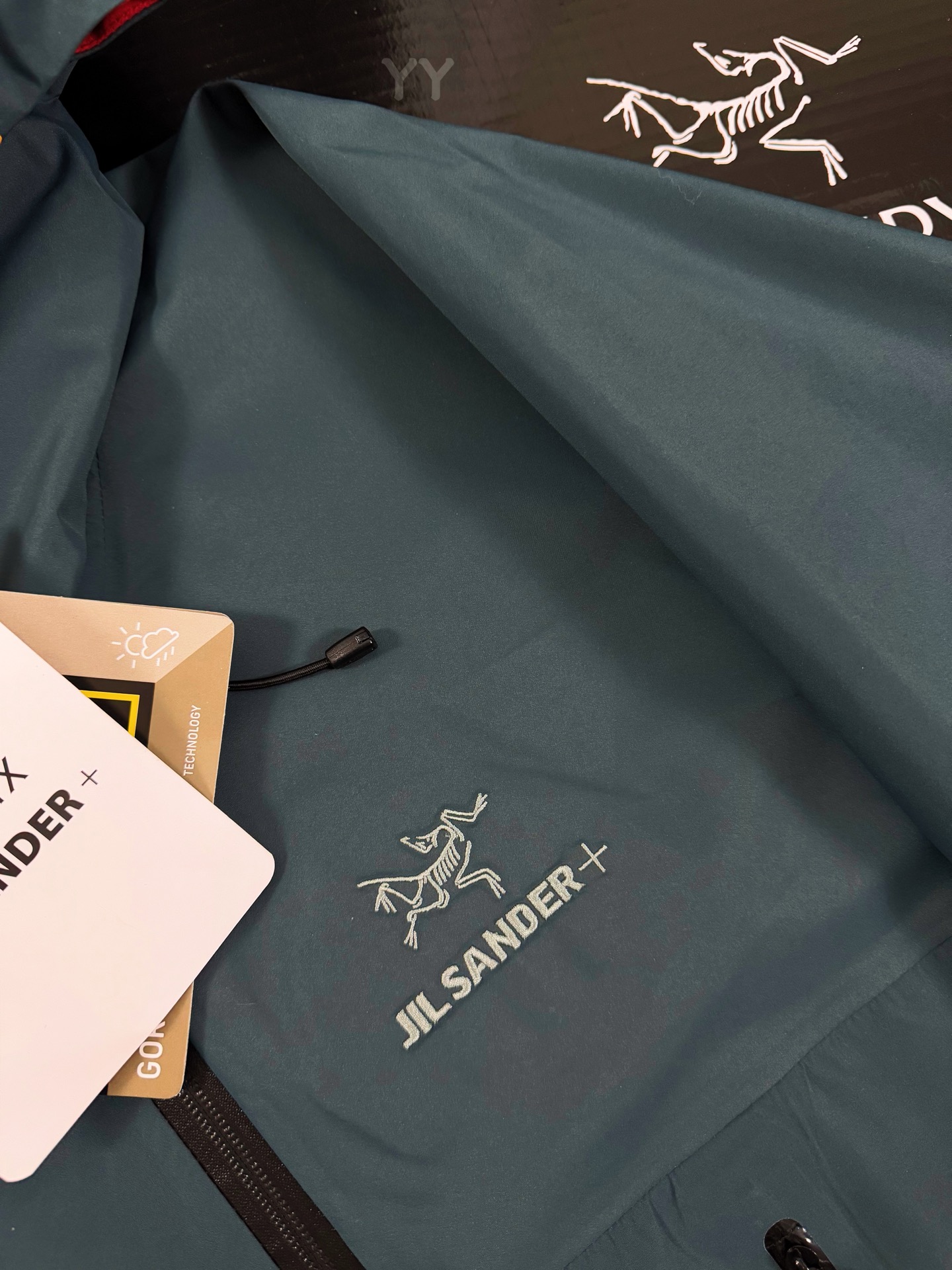 G70 台州 Arcteryx 始祖鸟 JILSANDER联名款 Gore-Tex 防风防水 夹克 长袖 滑雪服 男款 绿色B5- 28806