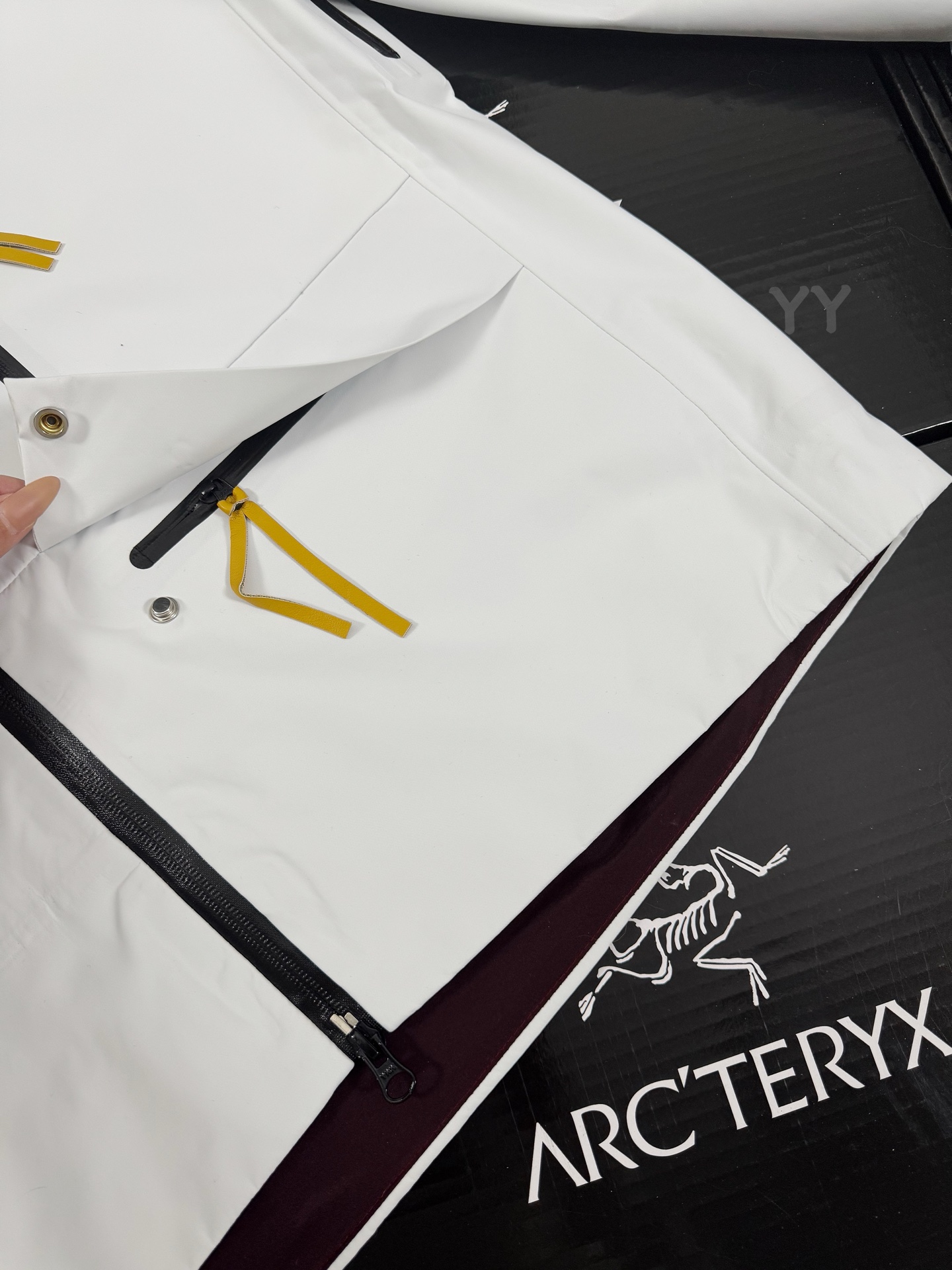 G70 台州 Arcteryx 始祖鸟 JILSANDER联名款 Gore-Tex 防风防水 夹克 长袖 滑雪服 男款 白黄B5-