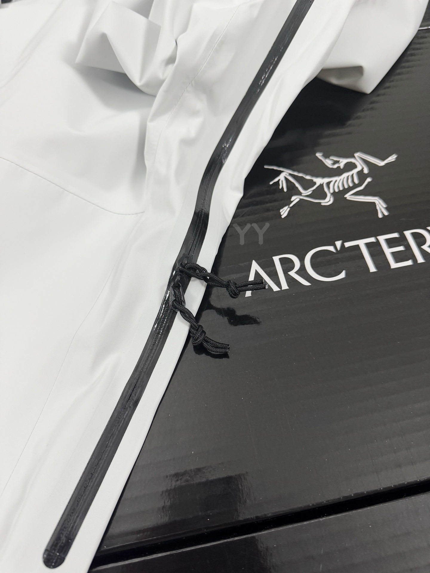 G70 台州 Arcteryx 始祖鸟 JILSANDER联名款 Gore-Tex 防风防水 夹克 长袖 滑雪服 男款 白黄B5-