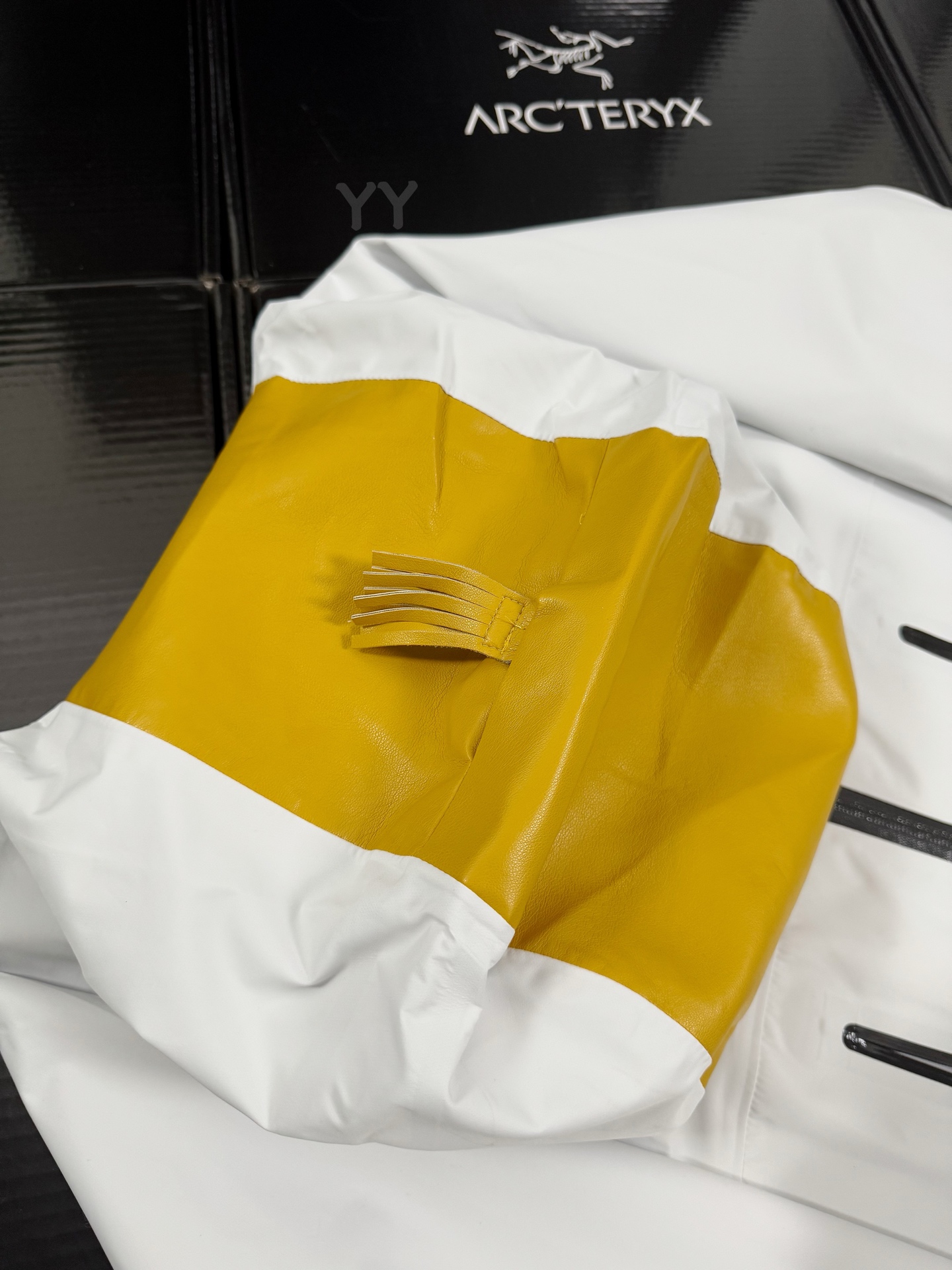G70 台州 Arcteryx 始祖鸟 JILSANDER联名款 Gore-Tex 防风防水 夹克 长袖 滑雪服 男款 白黄B5-